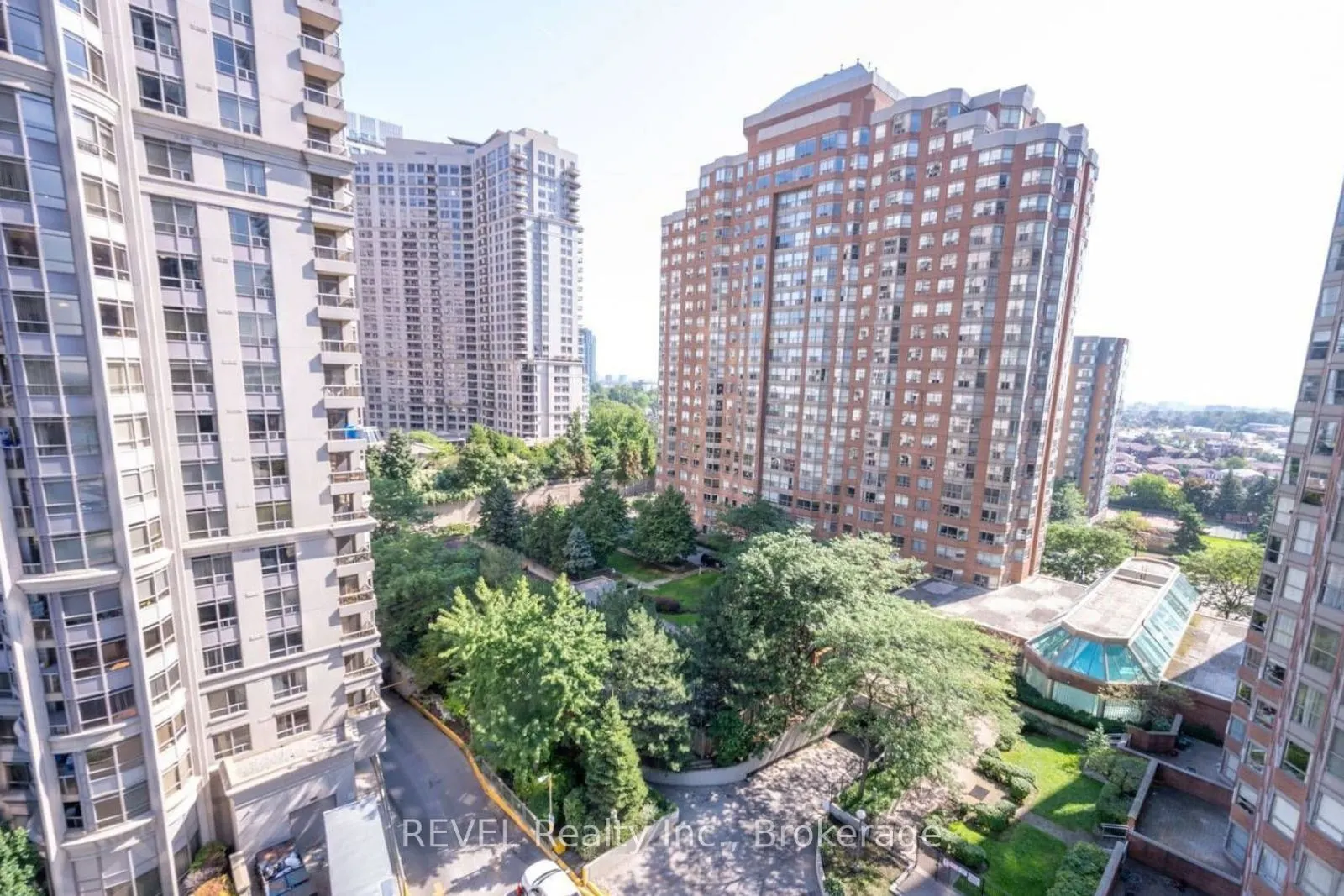330 Burnhamthorpe Road W #2609