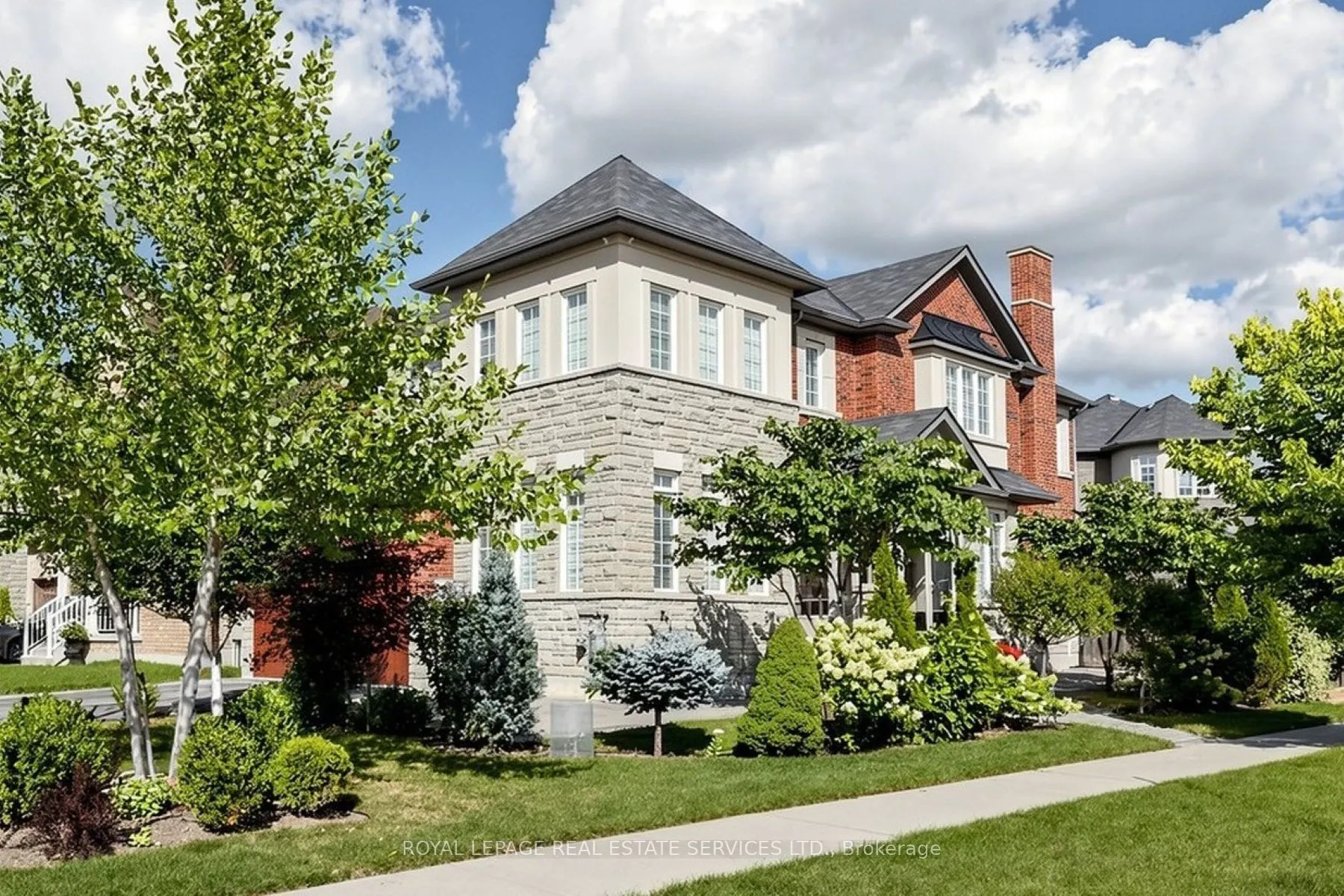 68 Hartwell Road