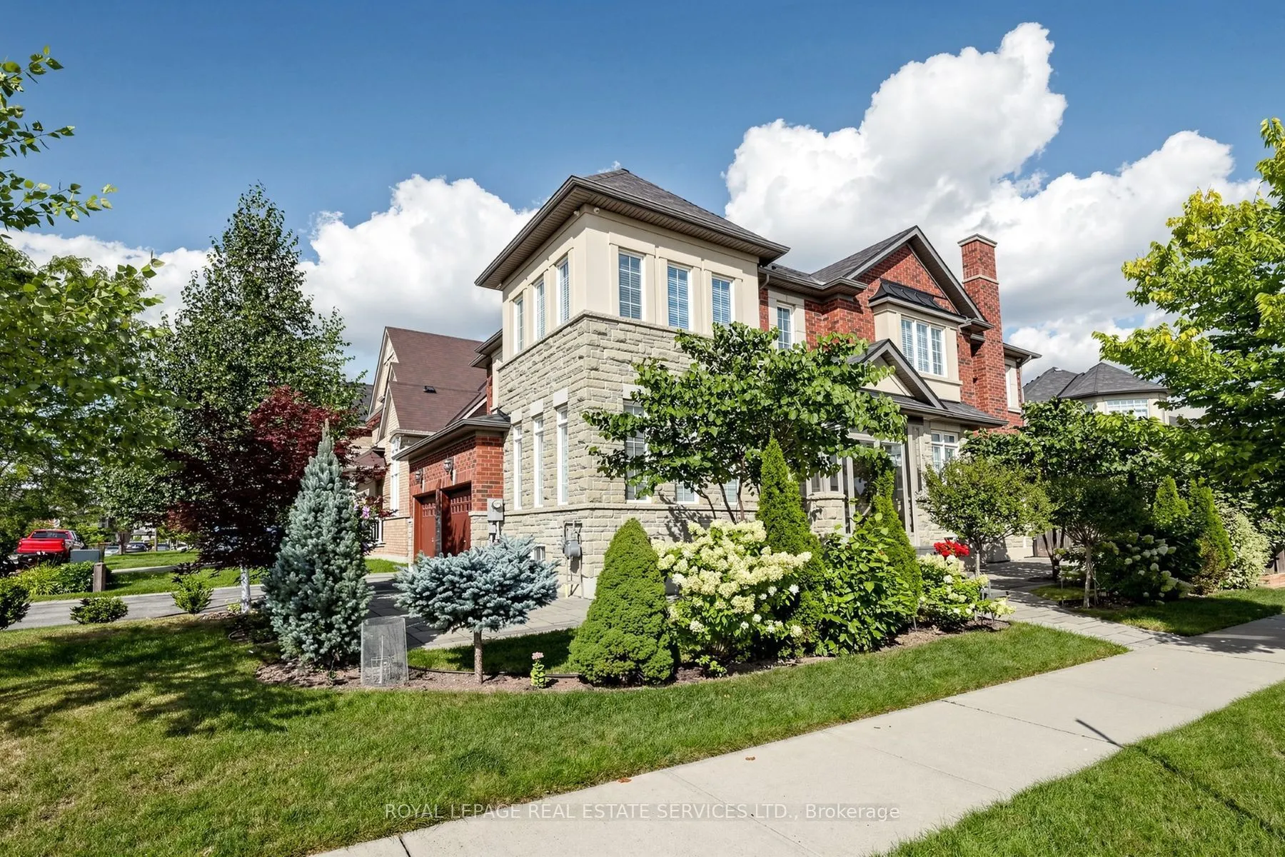 68 Hartwell Road
