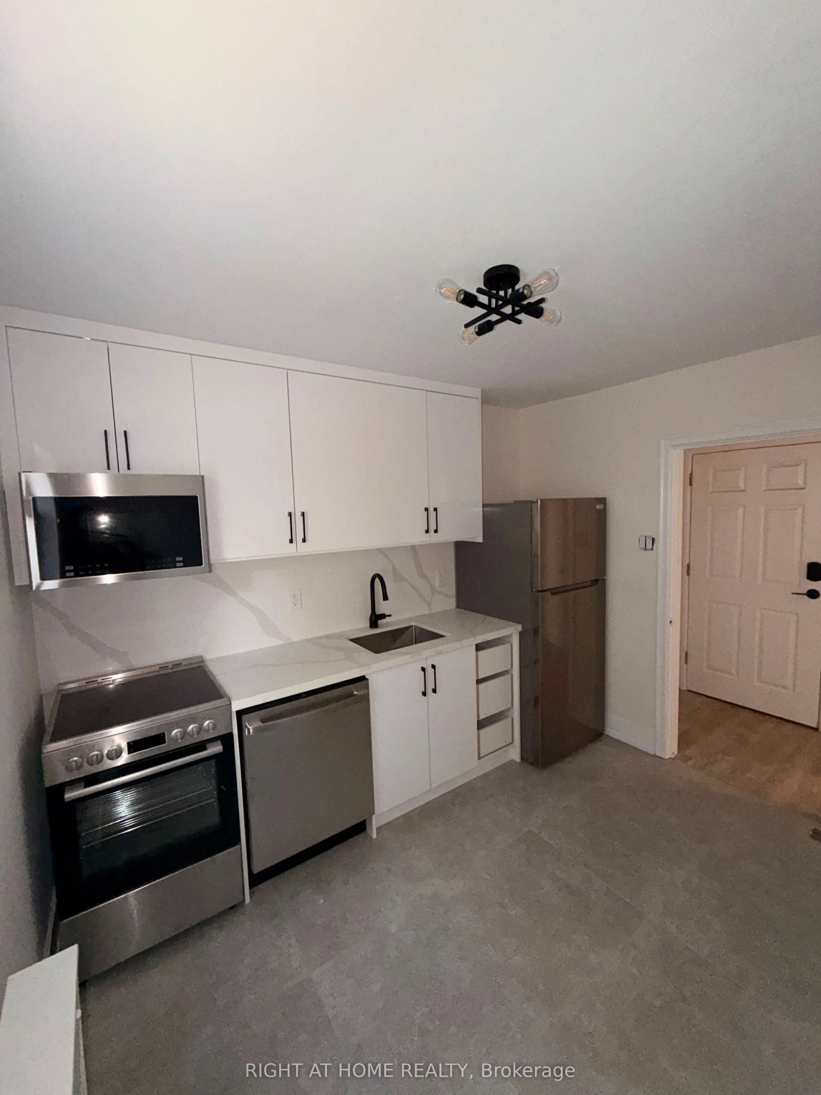 3384 Lake Shore Boulevard W #203