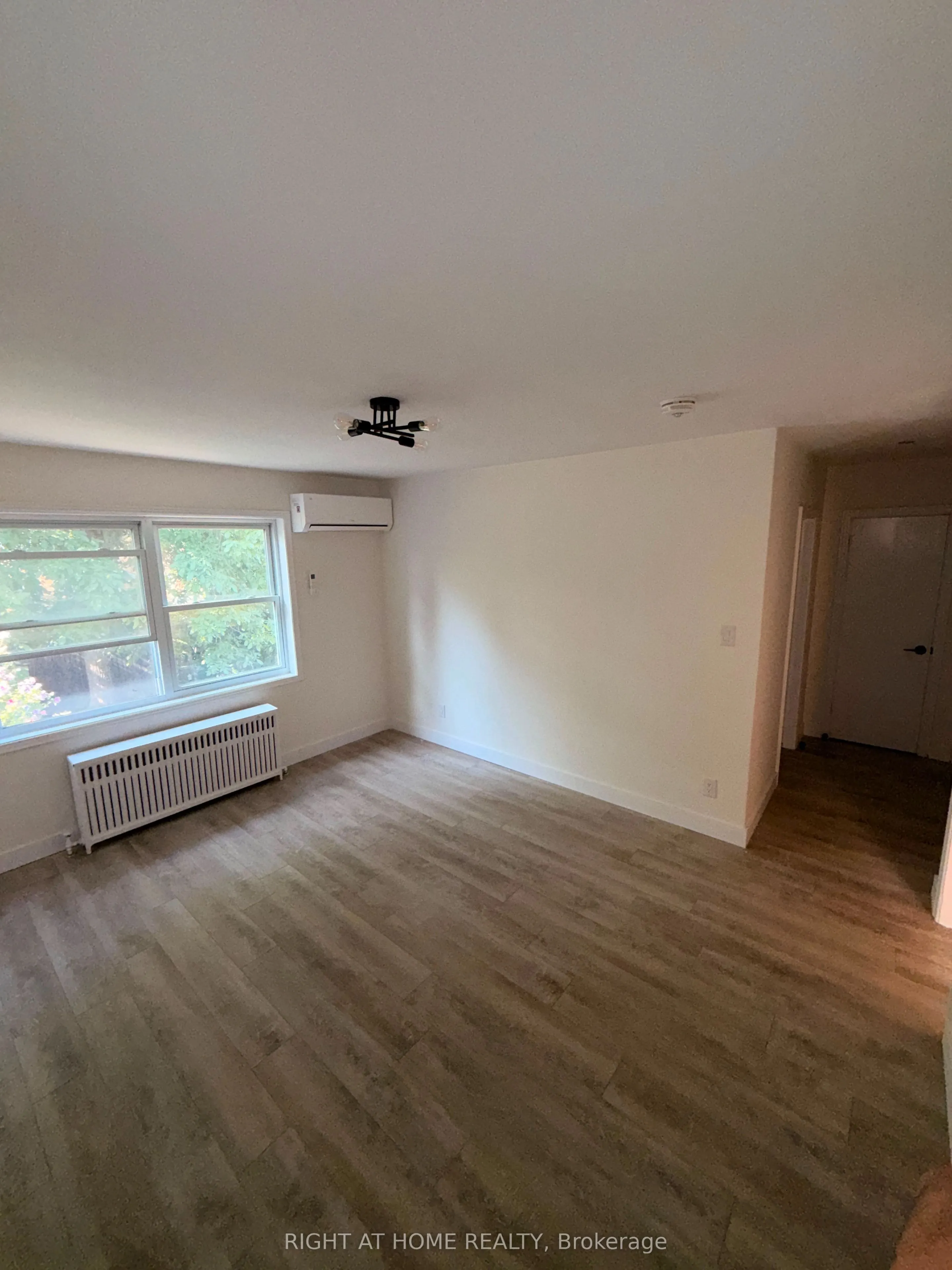 3384 Lake Shore Boulevard W #203