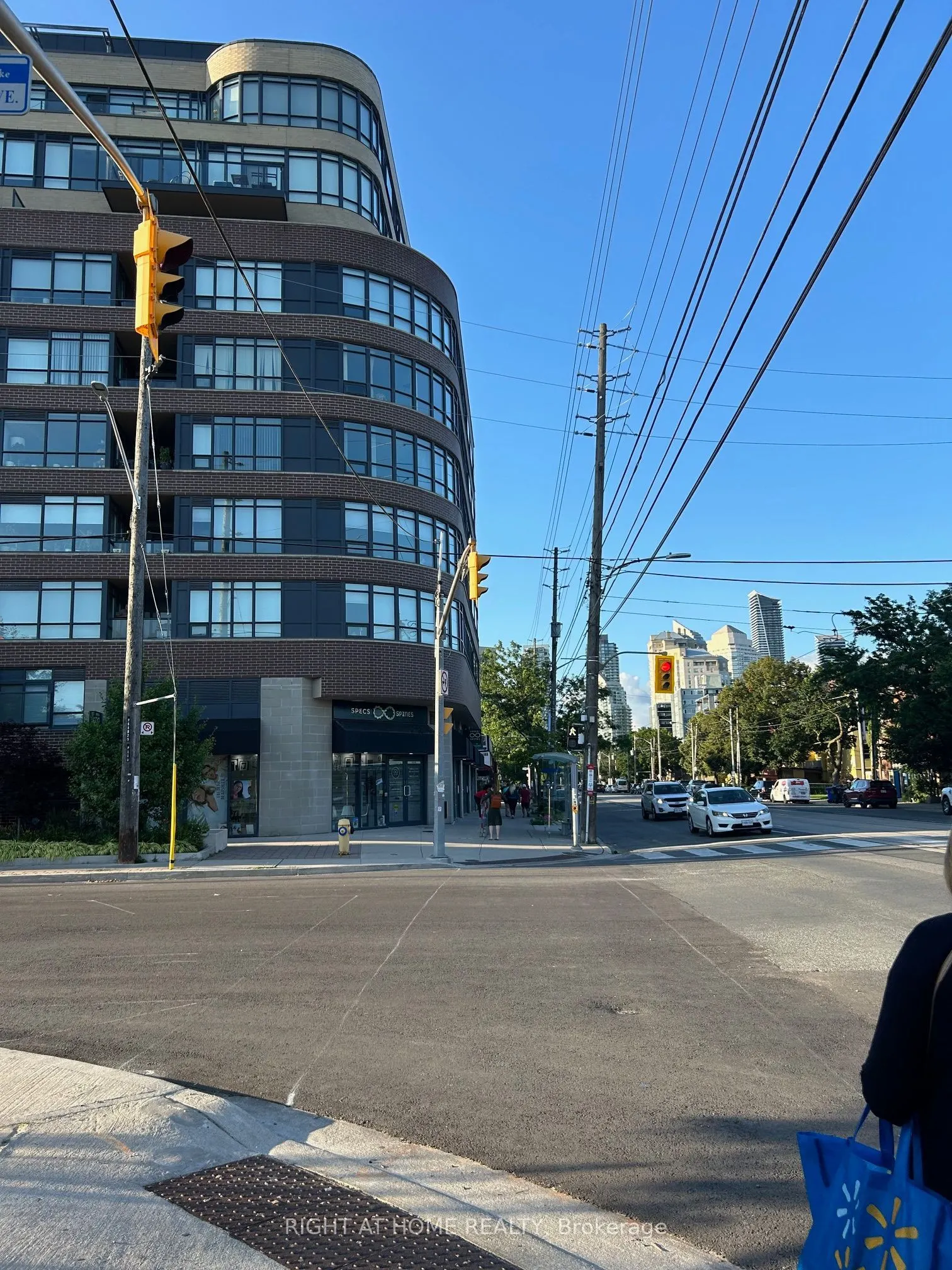 11 Superior Avenue #810