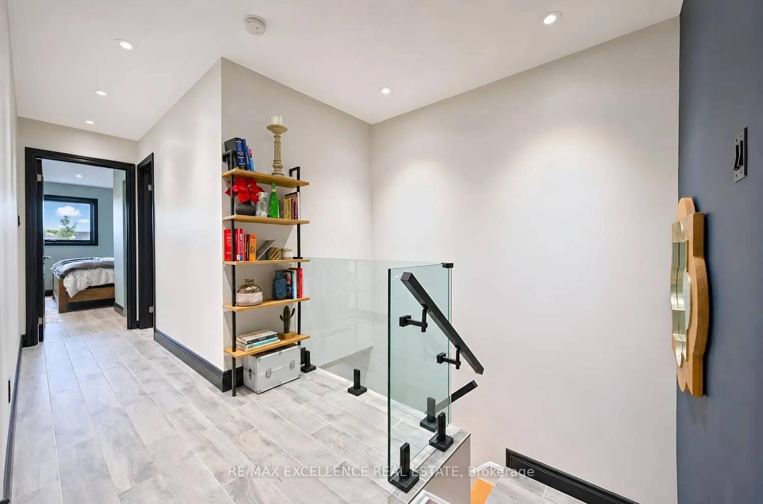20 Manett Crescent