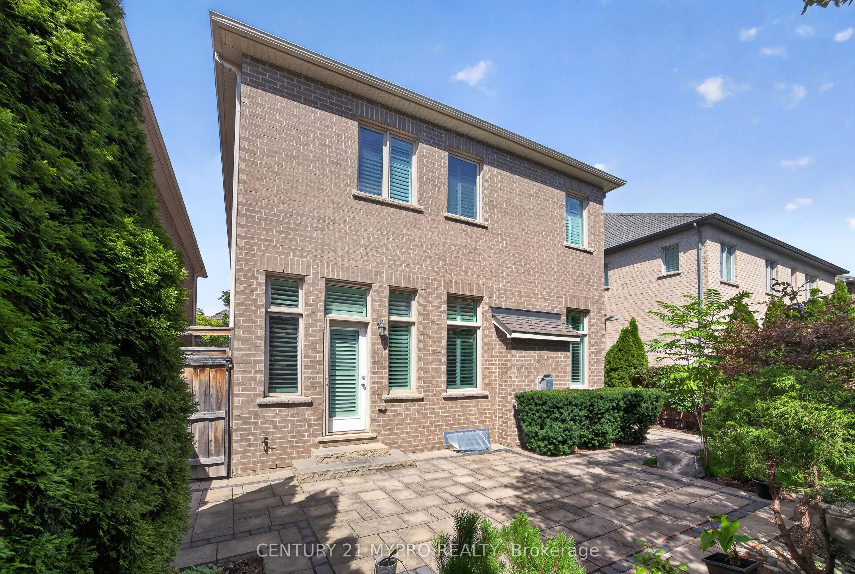 144 North Park Boulevard