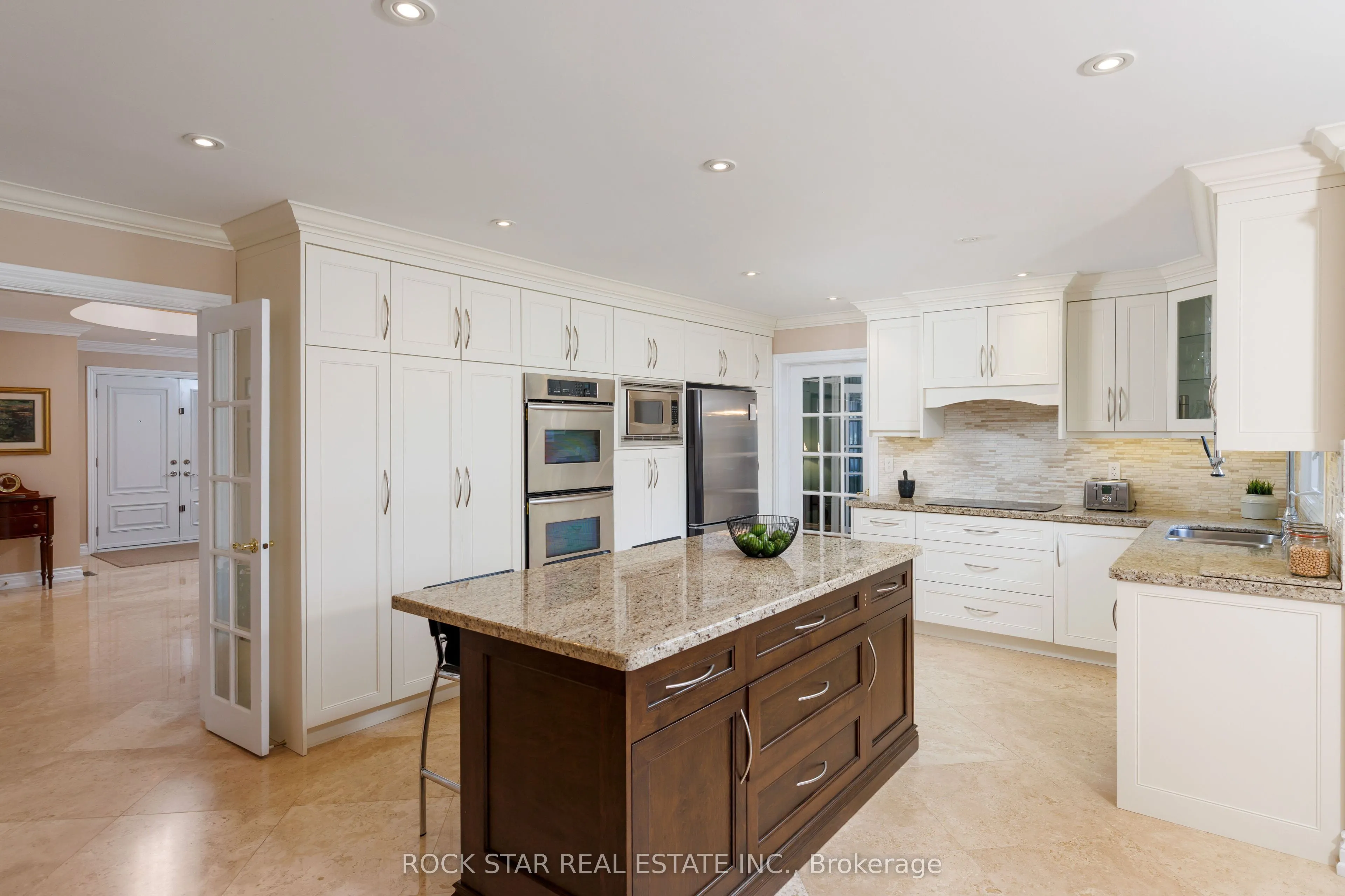 1807 Tattersall Way
