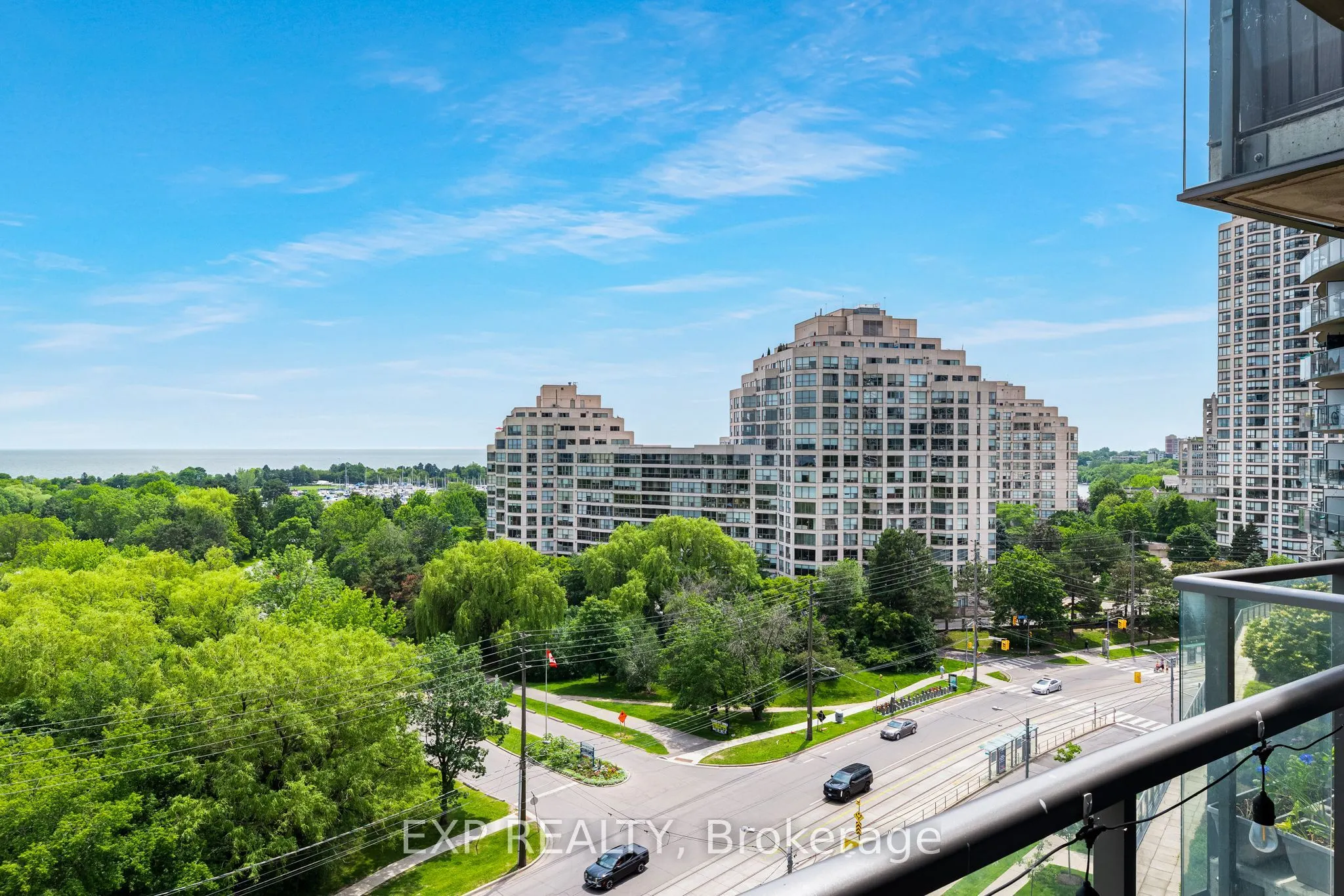 2230 Lake Shore Boulevard W #808