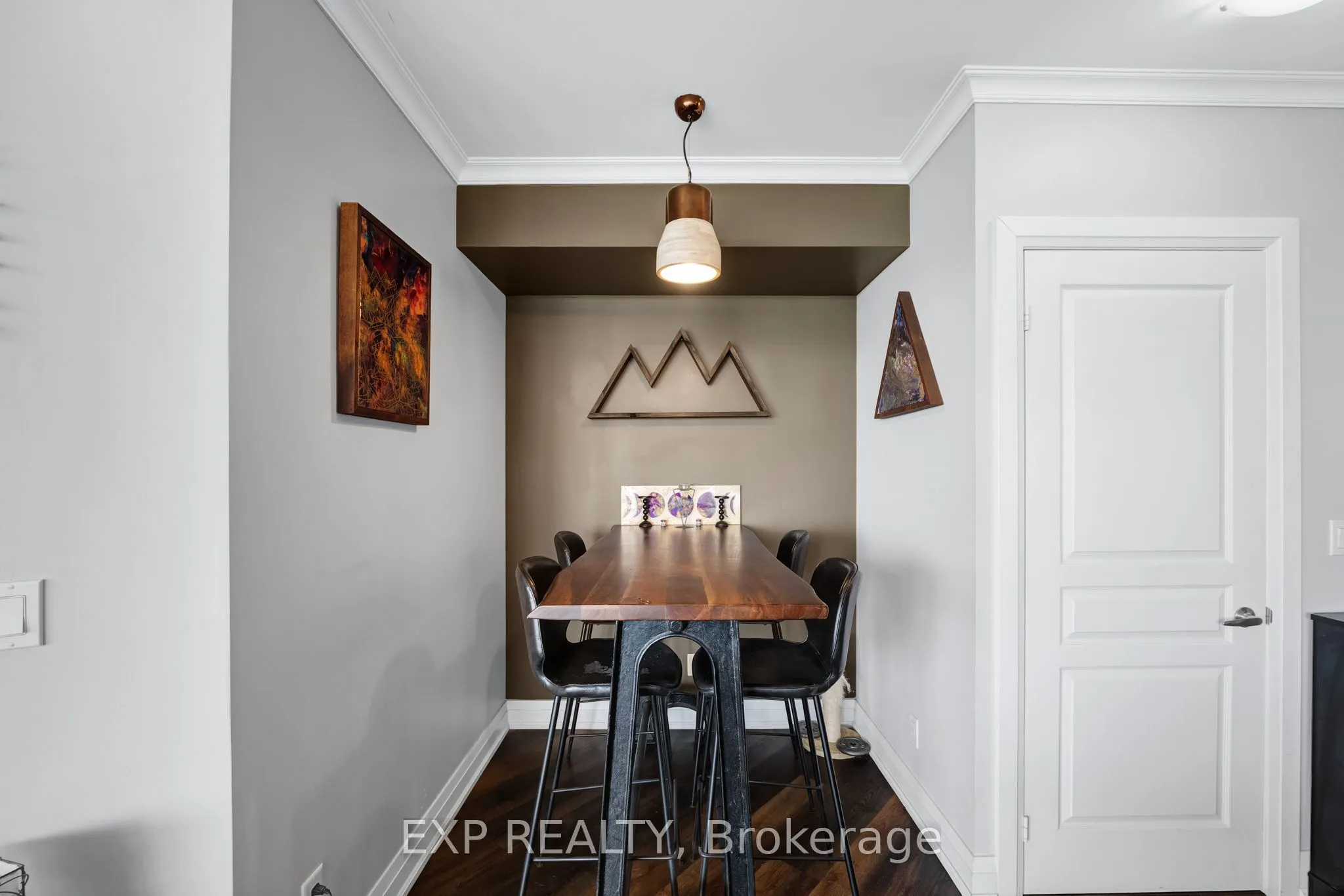 2230 Lake Shore Boulevard W #808