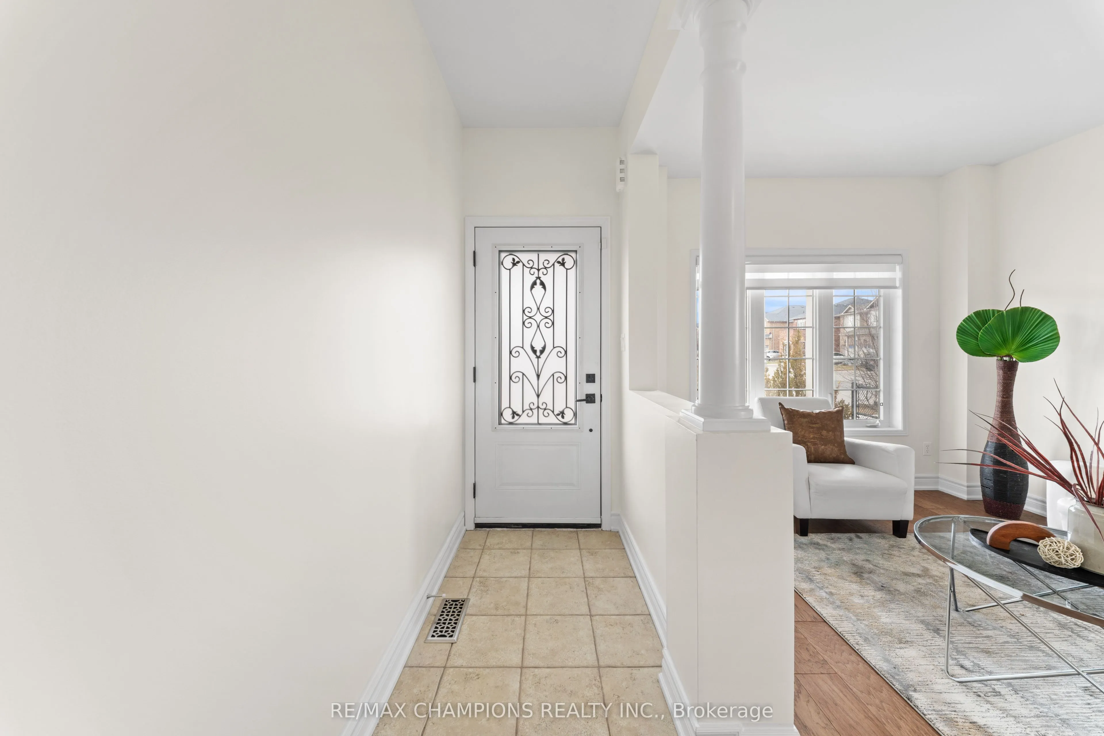 42 Abbotsbury Drive