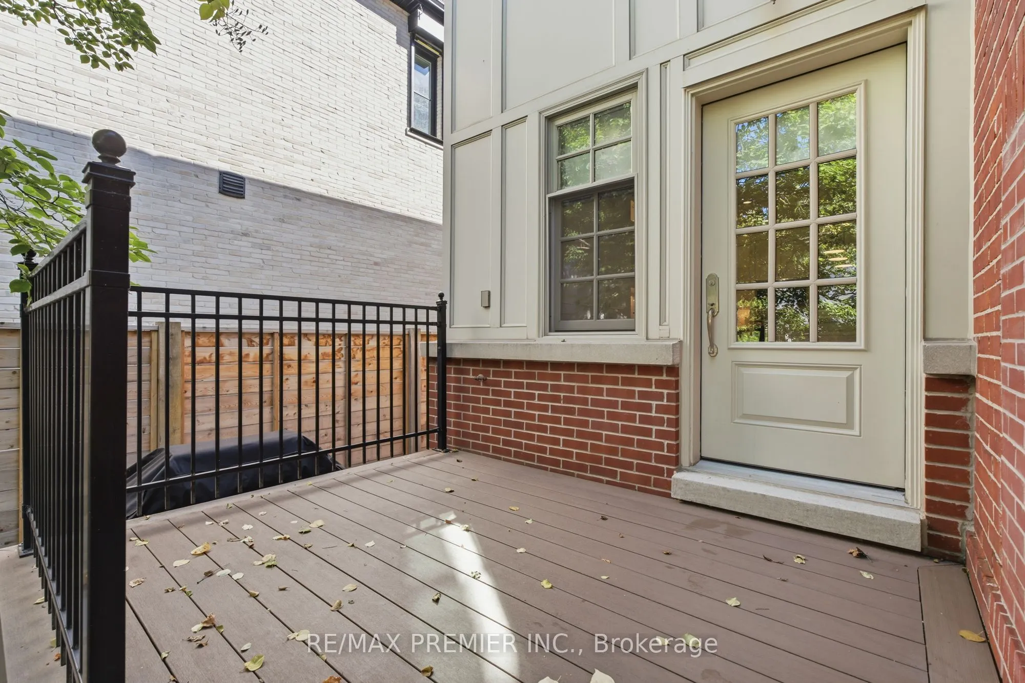 132 The Kingsway