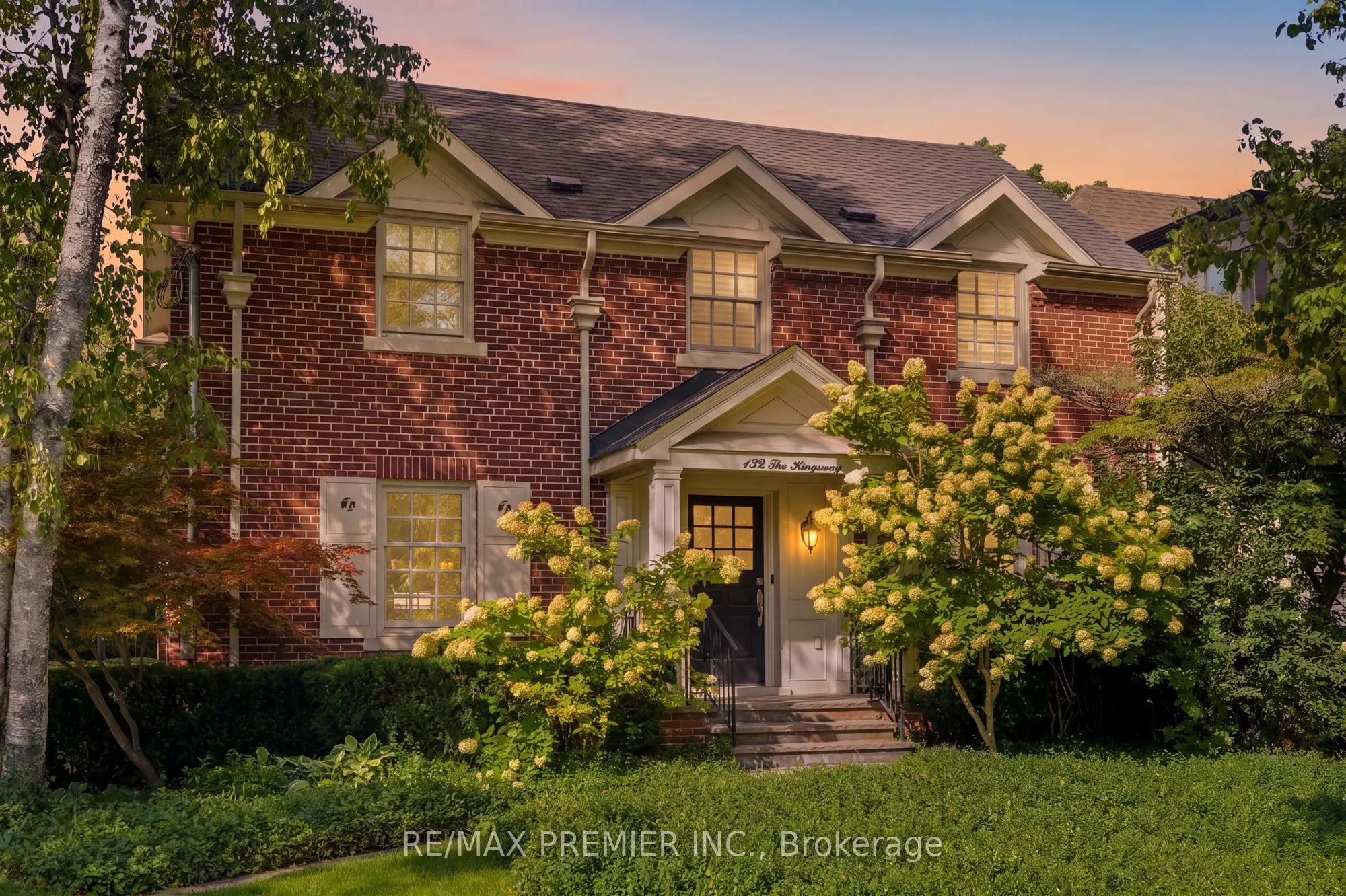 132 The Kingsway