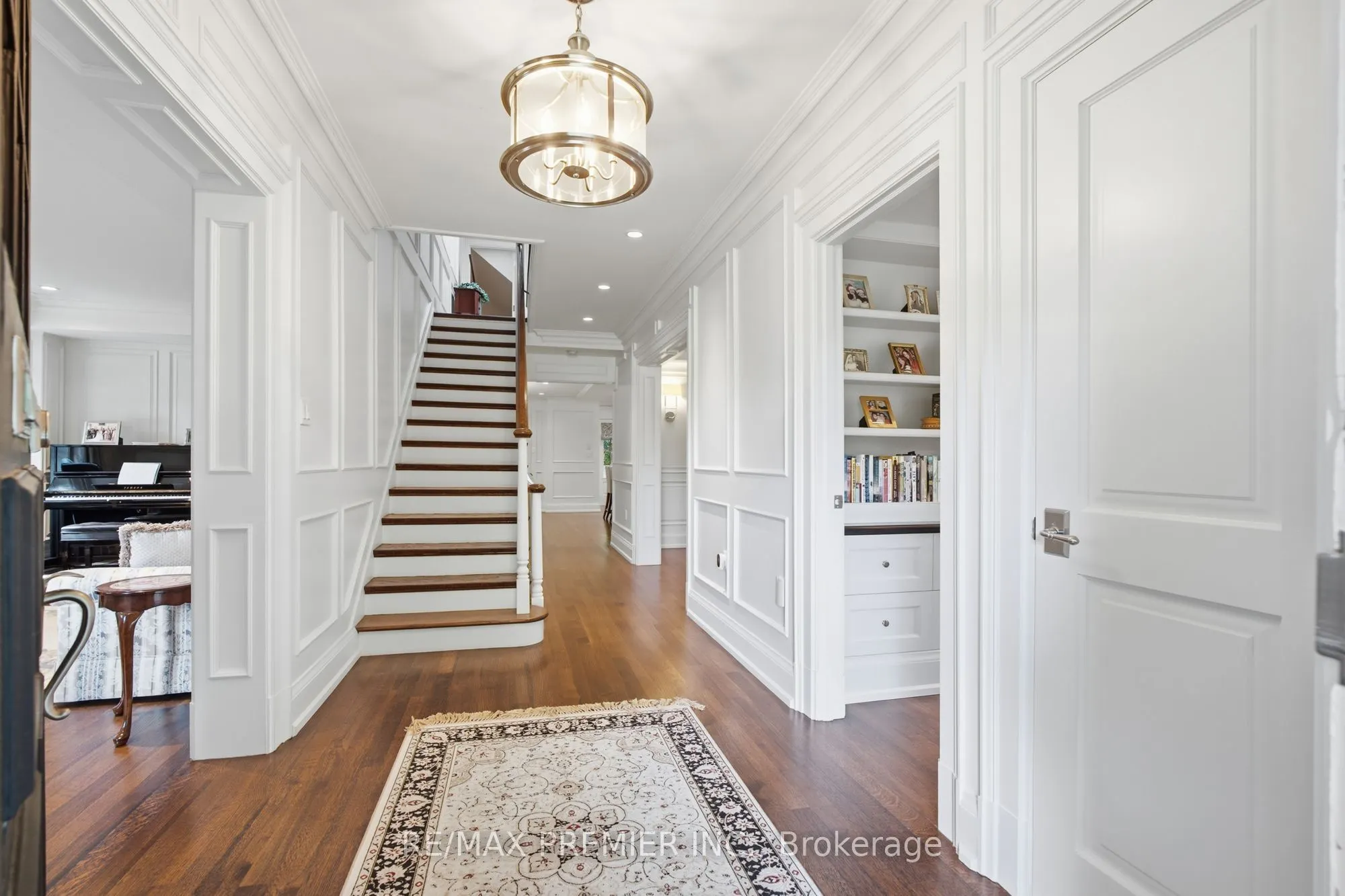 132 The Kingsway