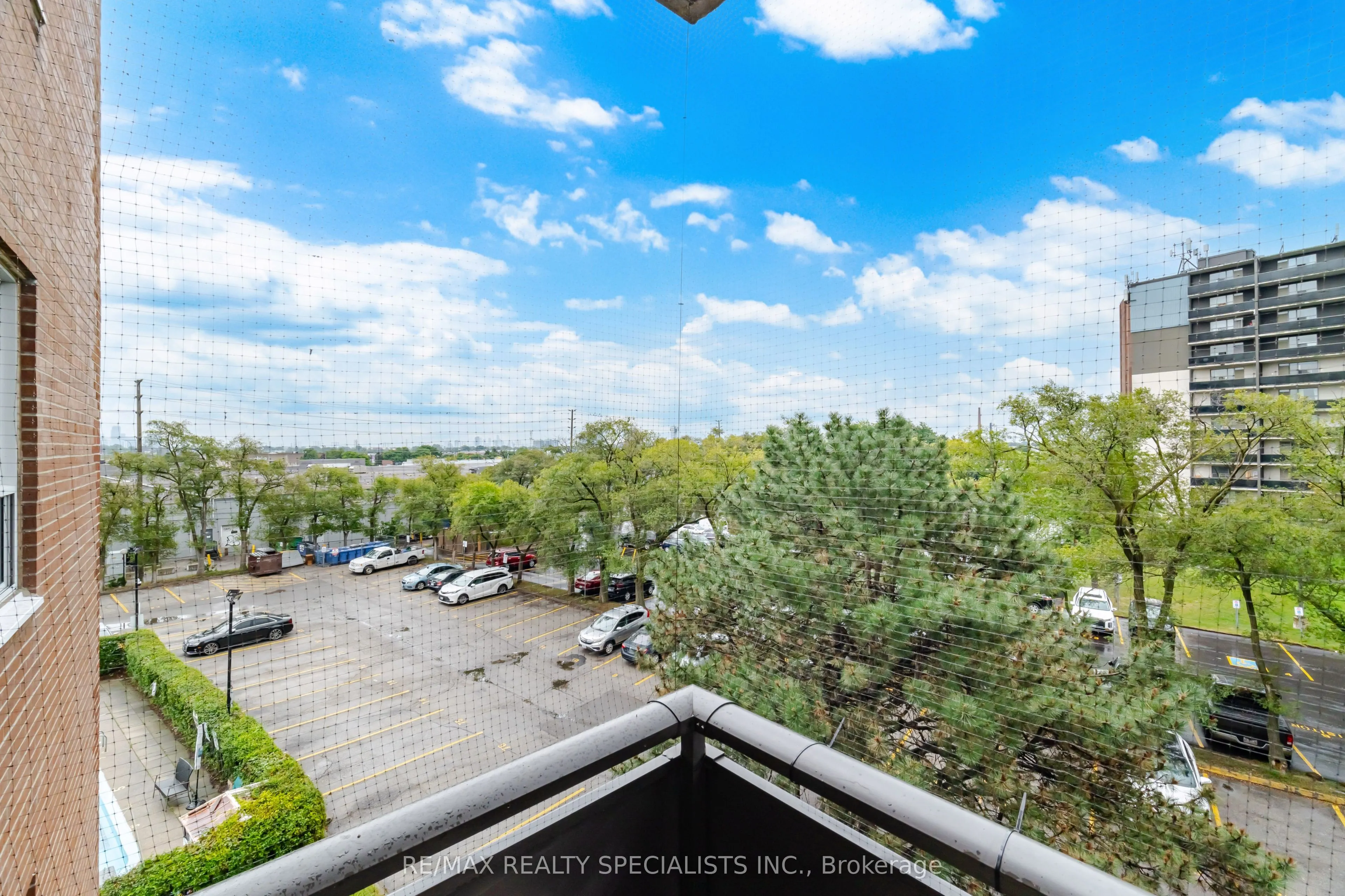 3065 Queen Frederica Drive #403