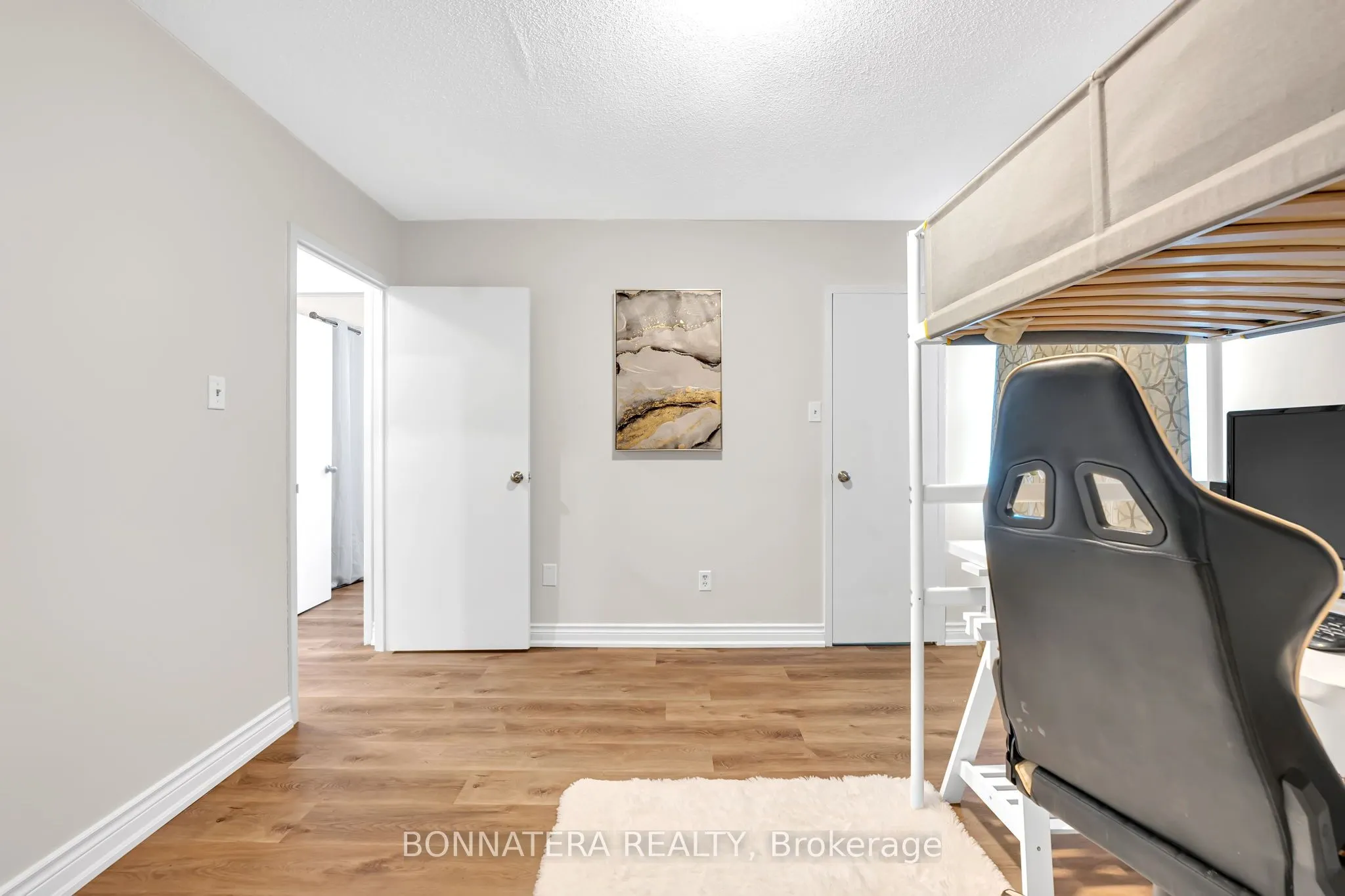 3065 Queen Frederica Drive #905