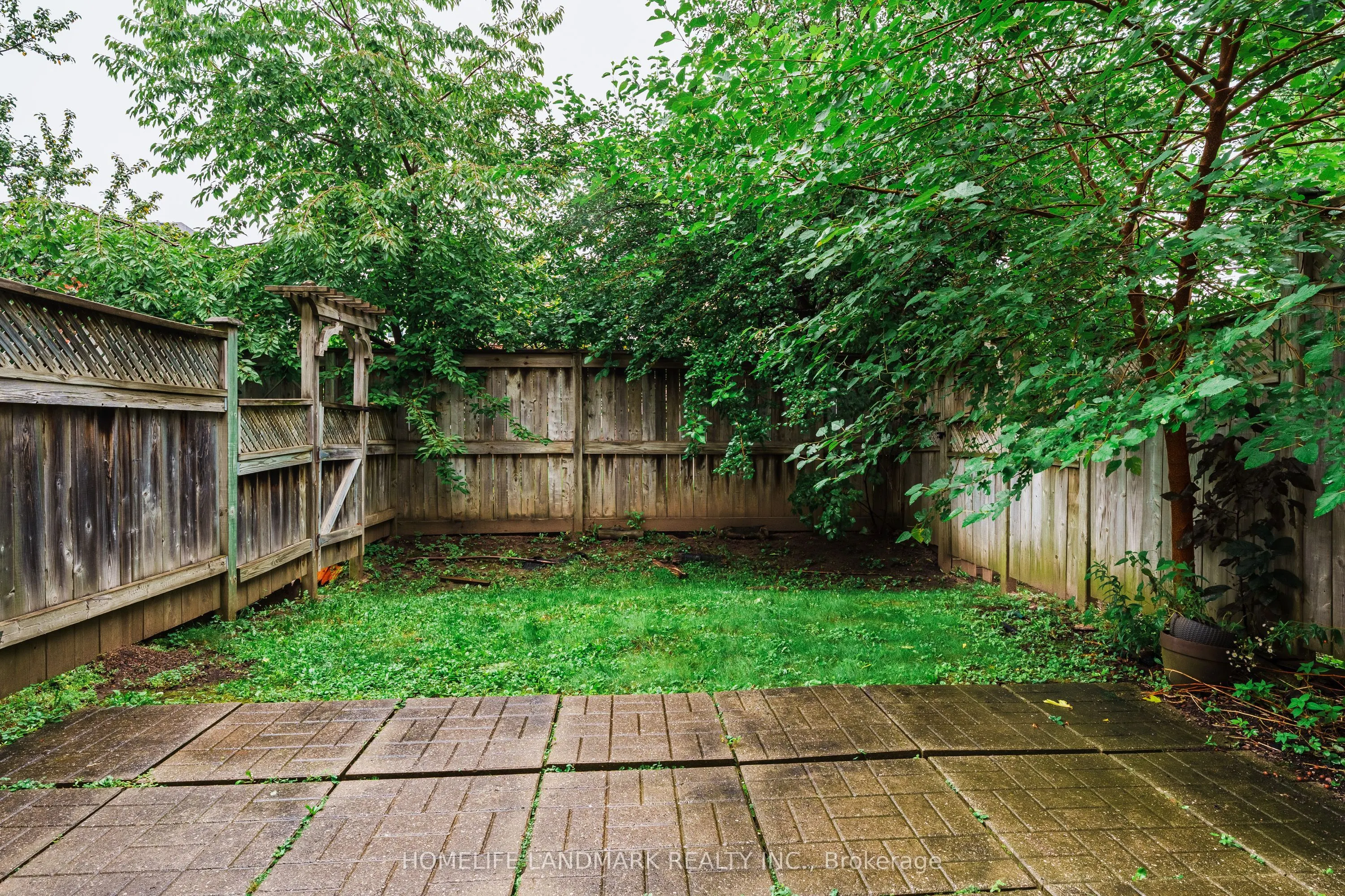 2945 Thomas Street #103