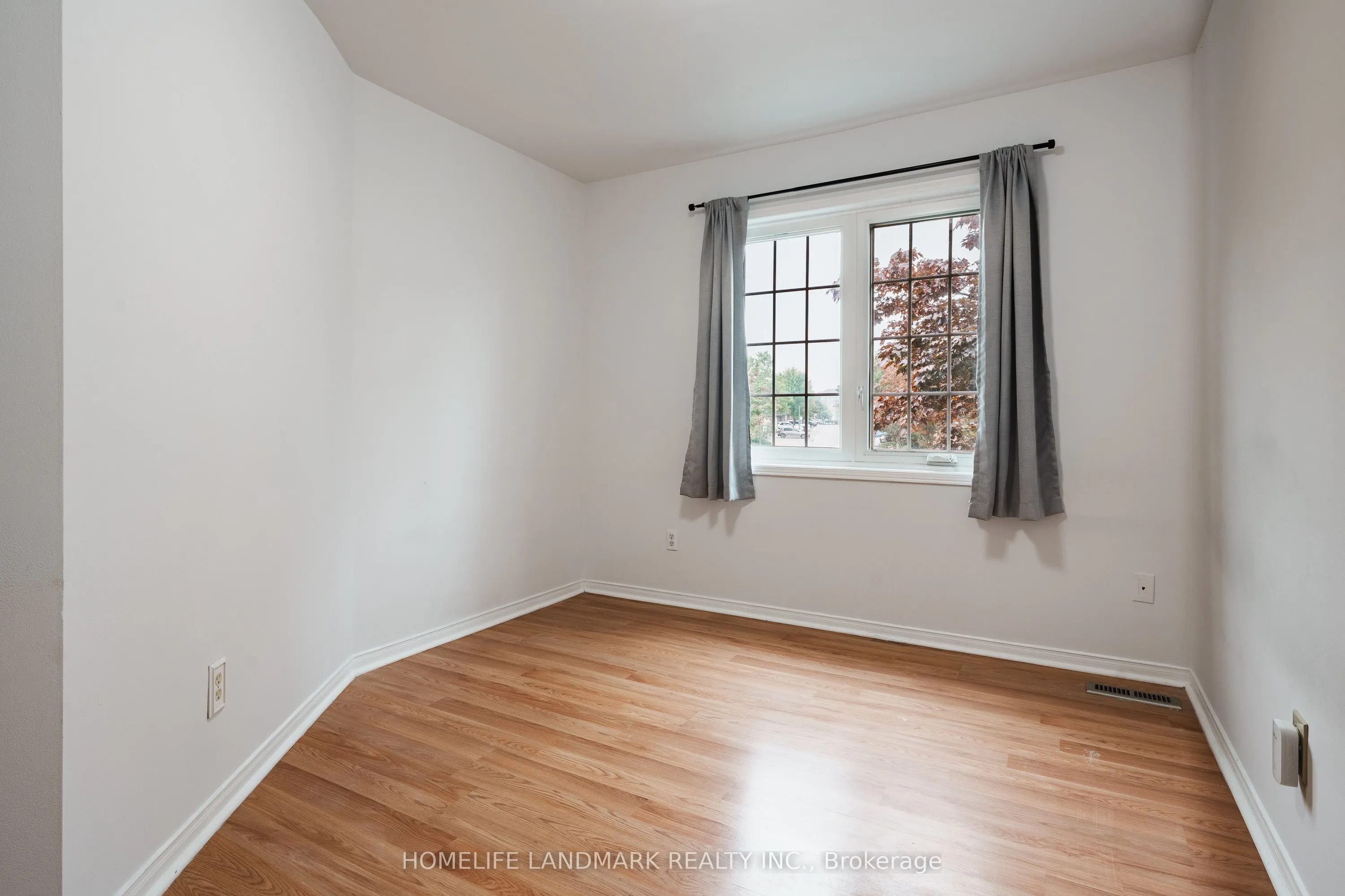 2945 Thomas Street #103