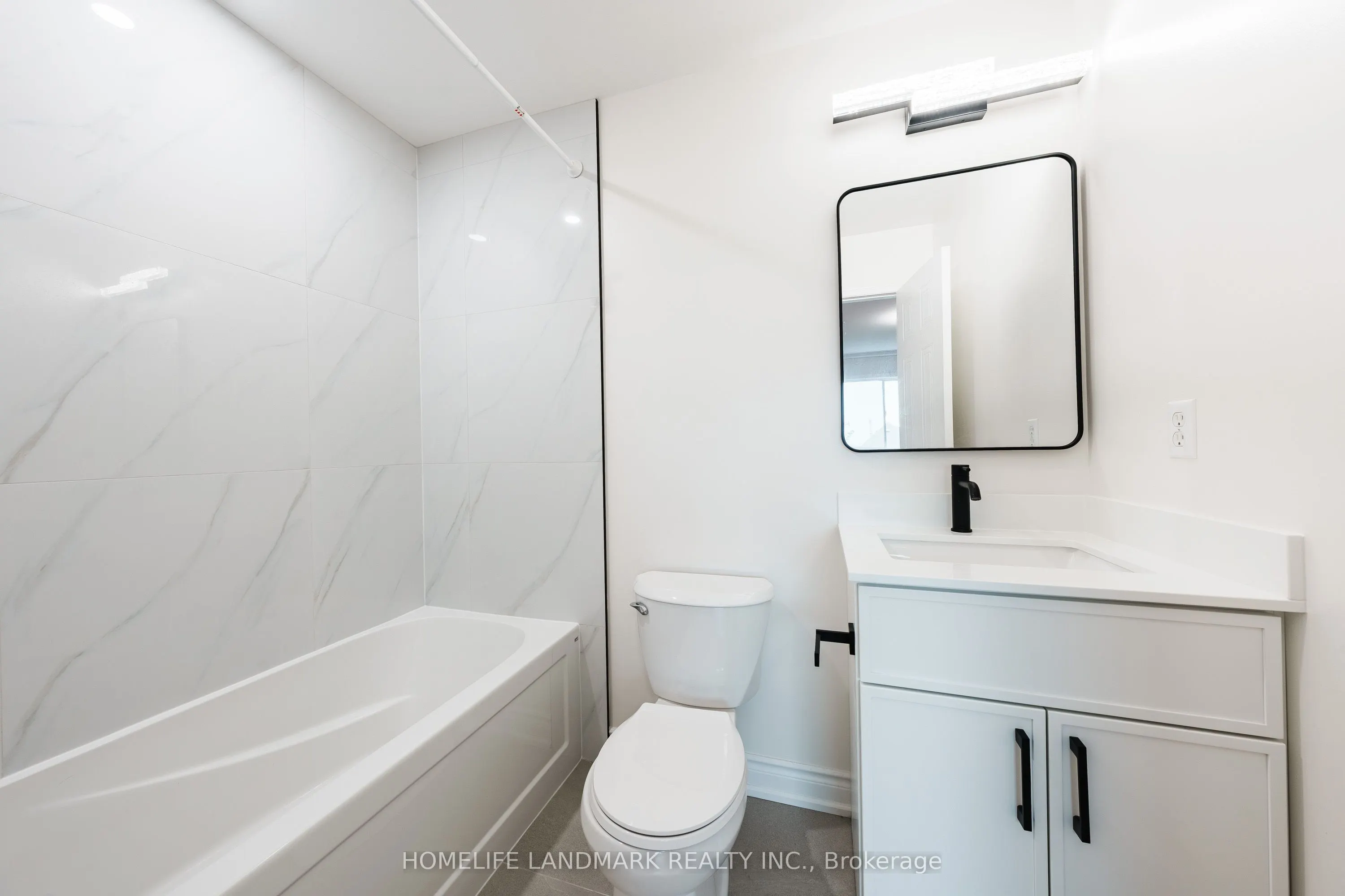 2945 Thomas Street #103