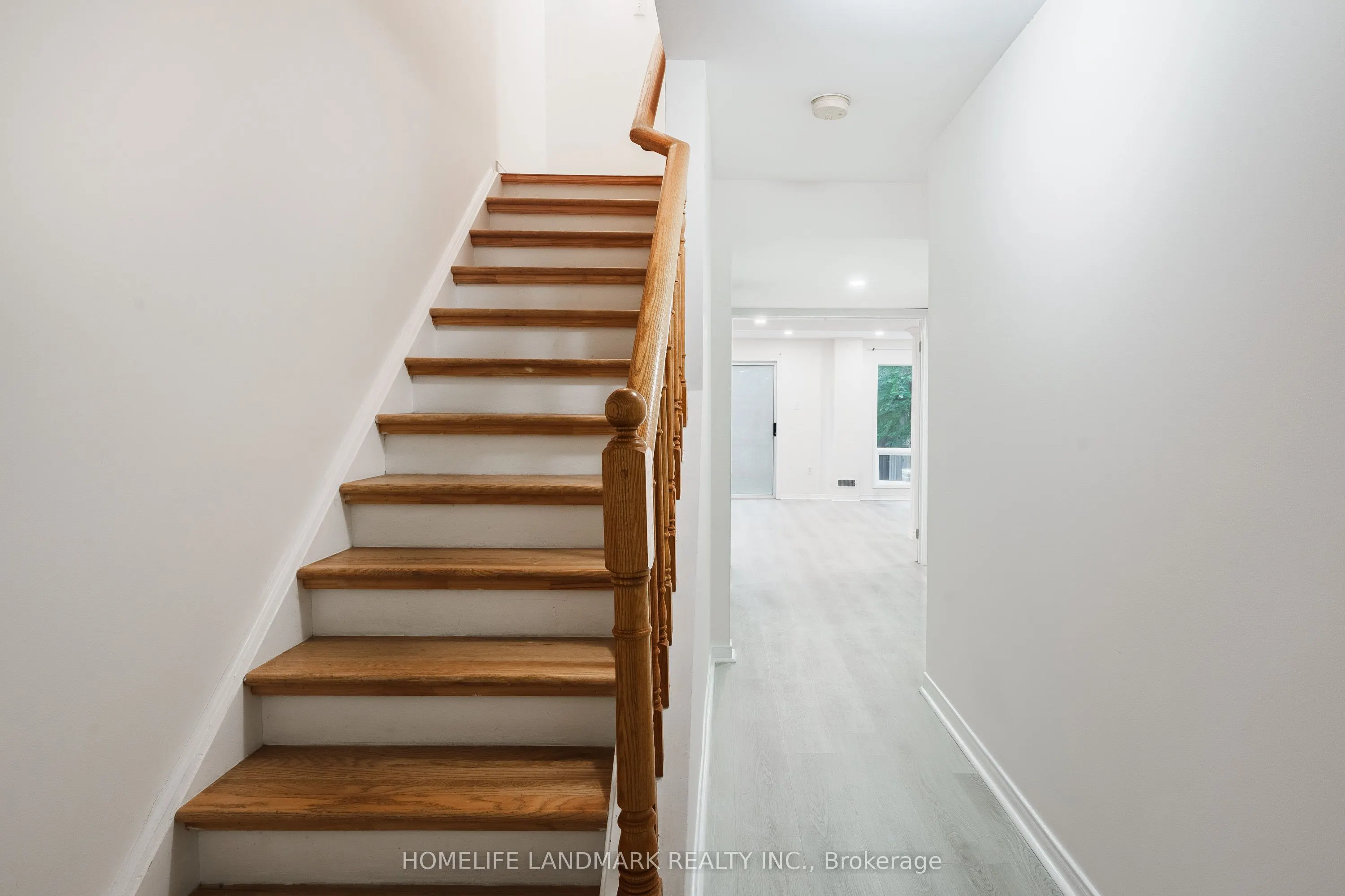 2945 Thomas Street #103