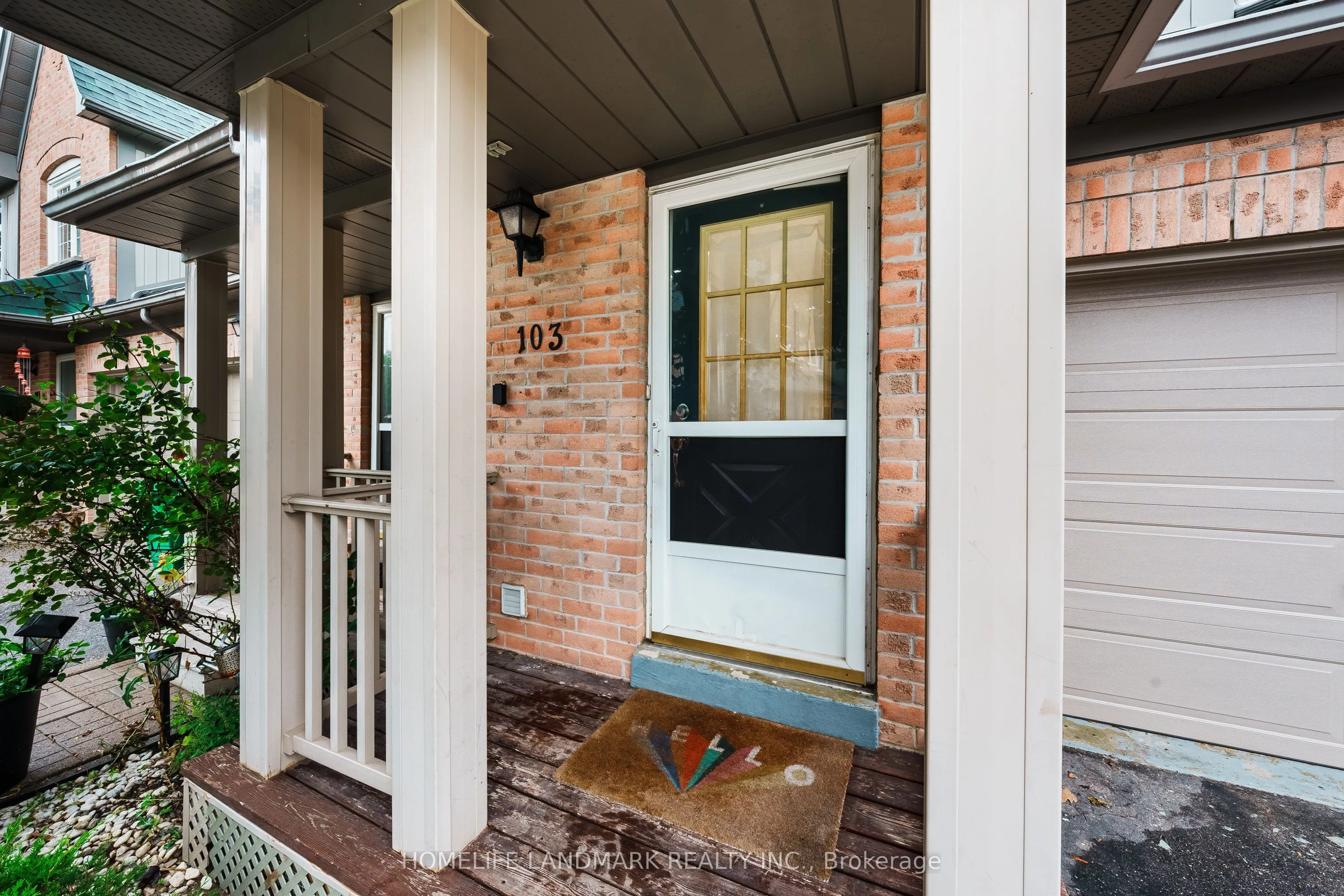 2945 Thomas Street #103
