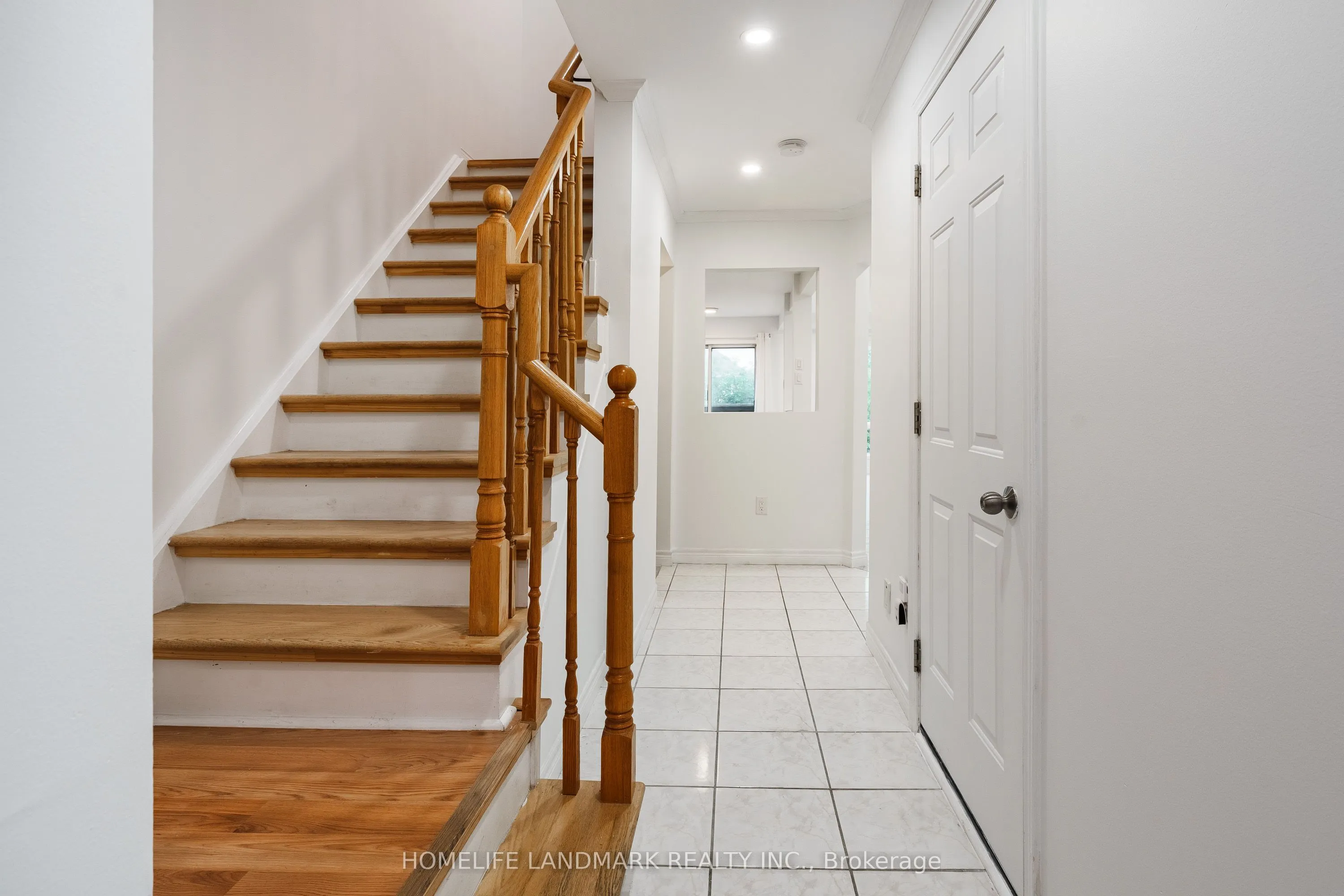 2945 Thomas Street #103