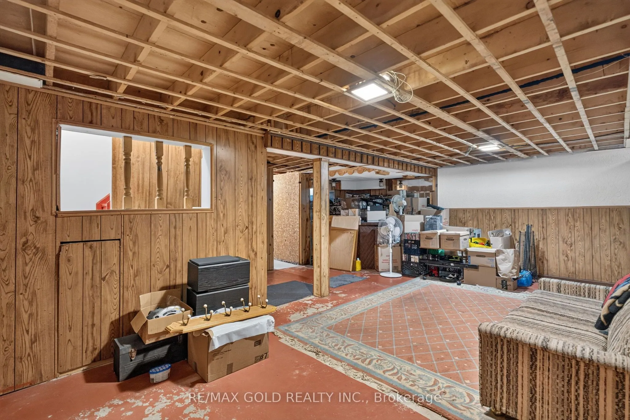 13 Gold Pine Court
