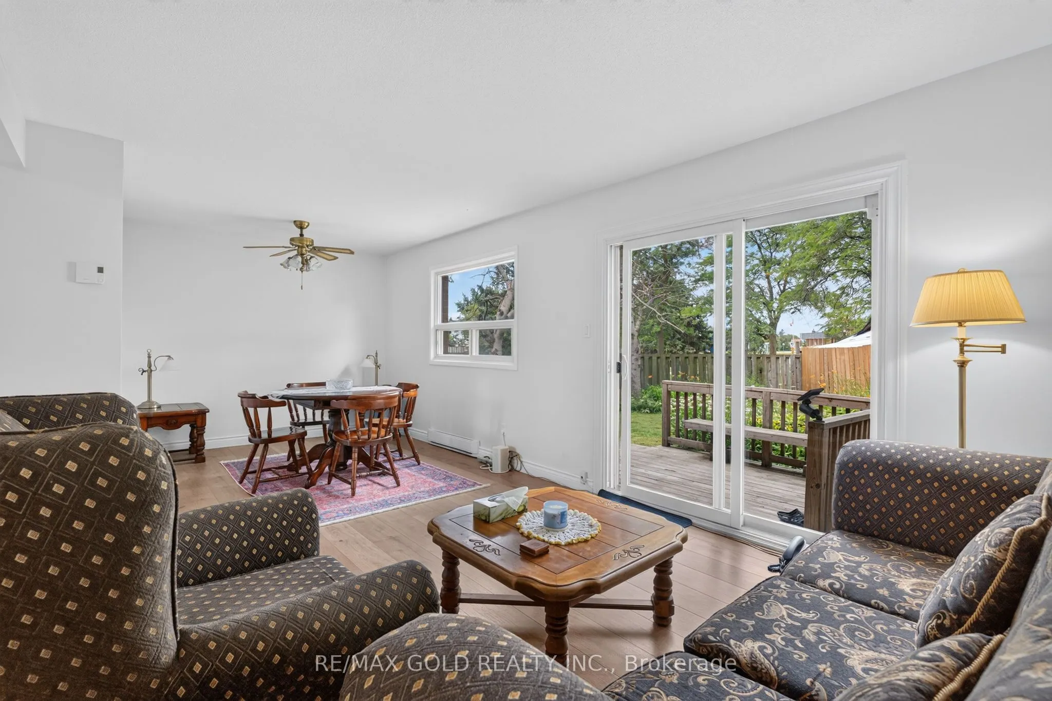 13 Gold Pine Court