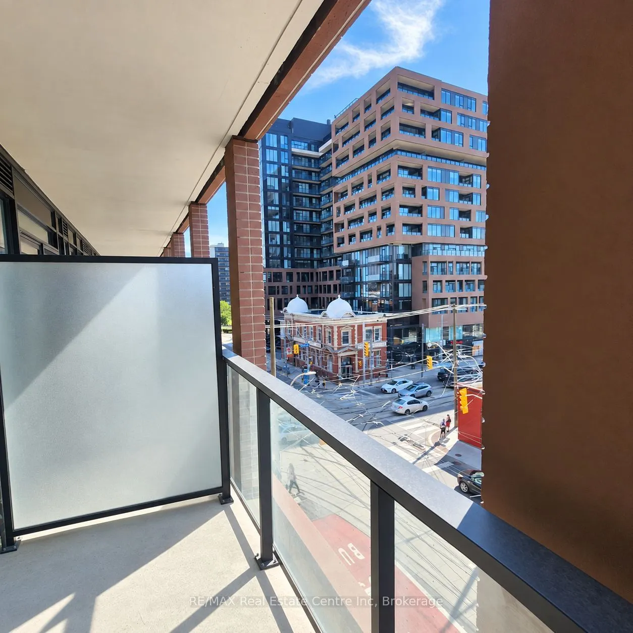 285 Dufferin Street #328