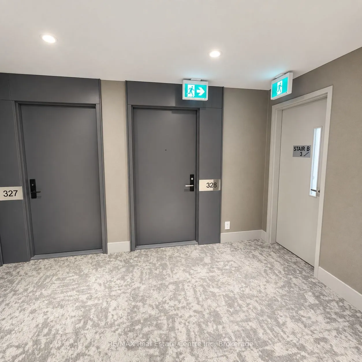 285 Dufferin Street #328
