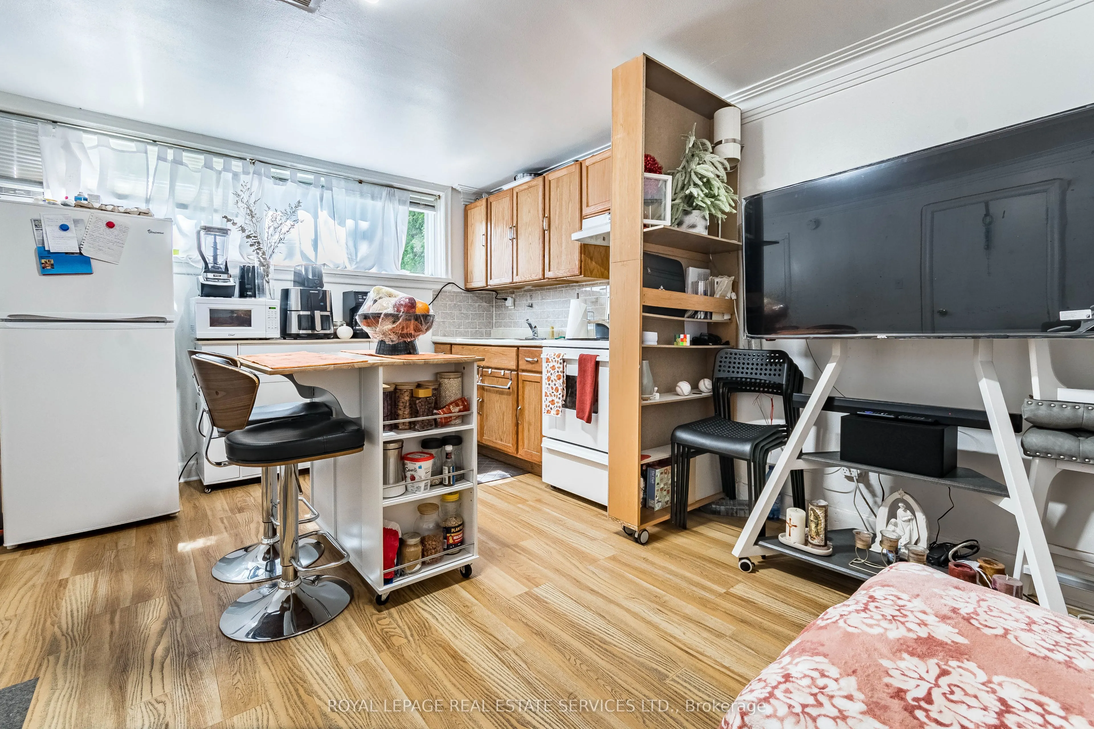 40 Dominion Road