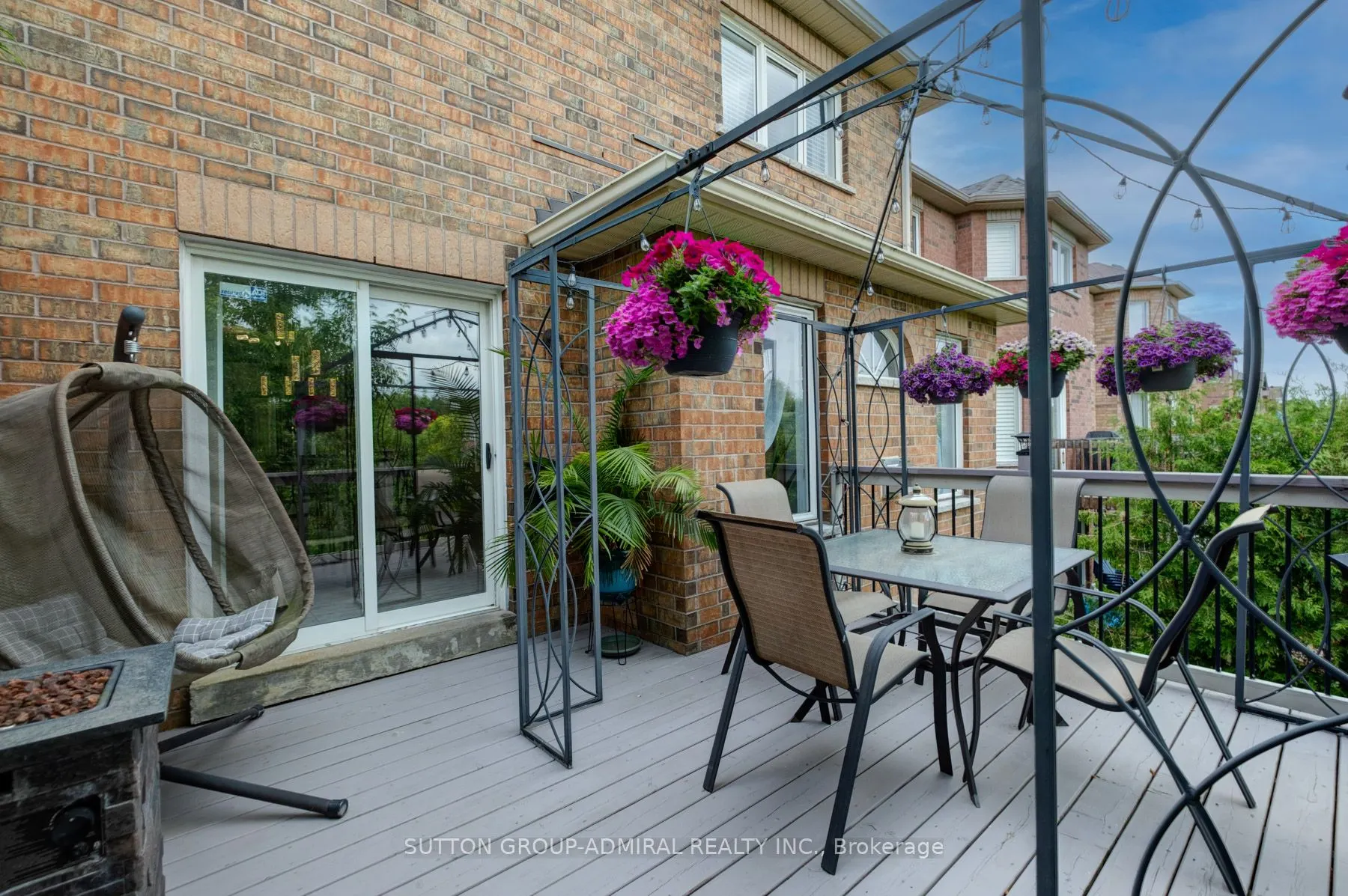 43 Crestridge Drive