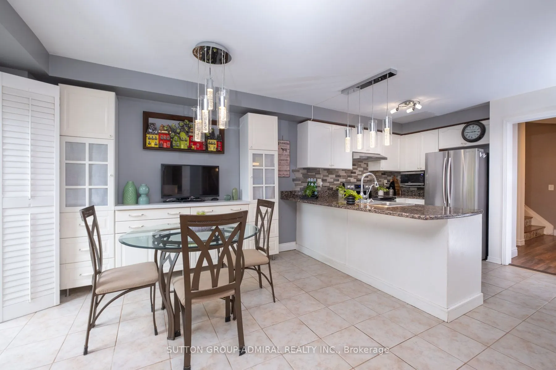 43 Crestridge Drive