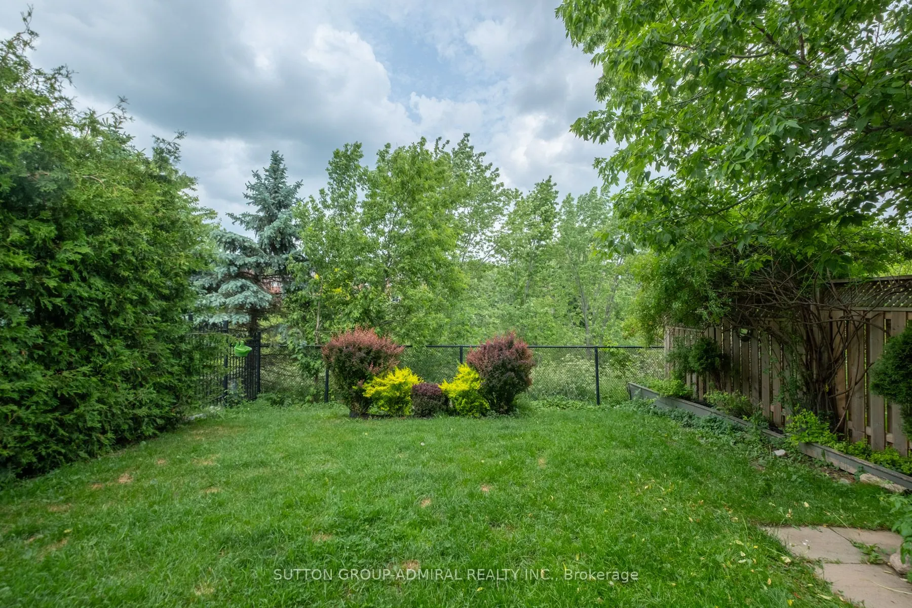 43 Crestridge Drive