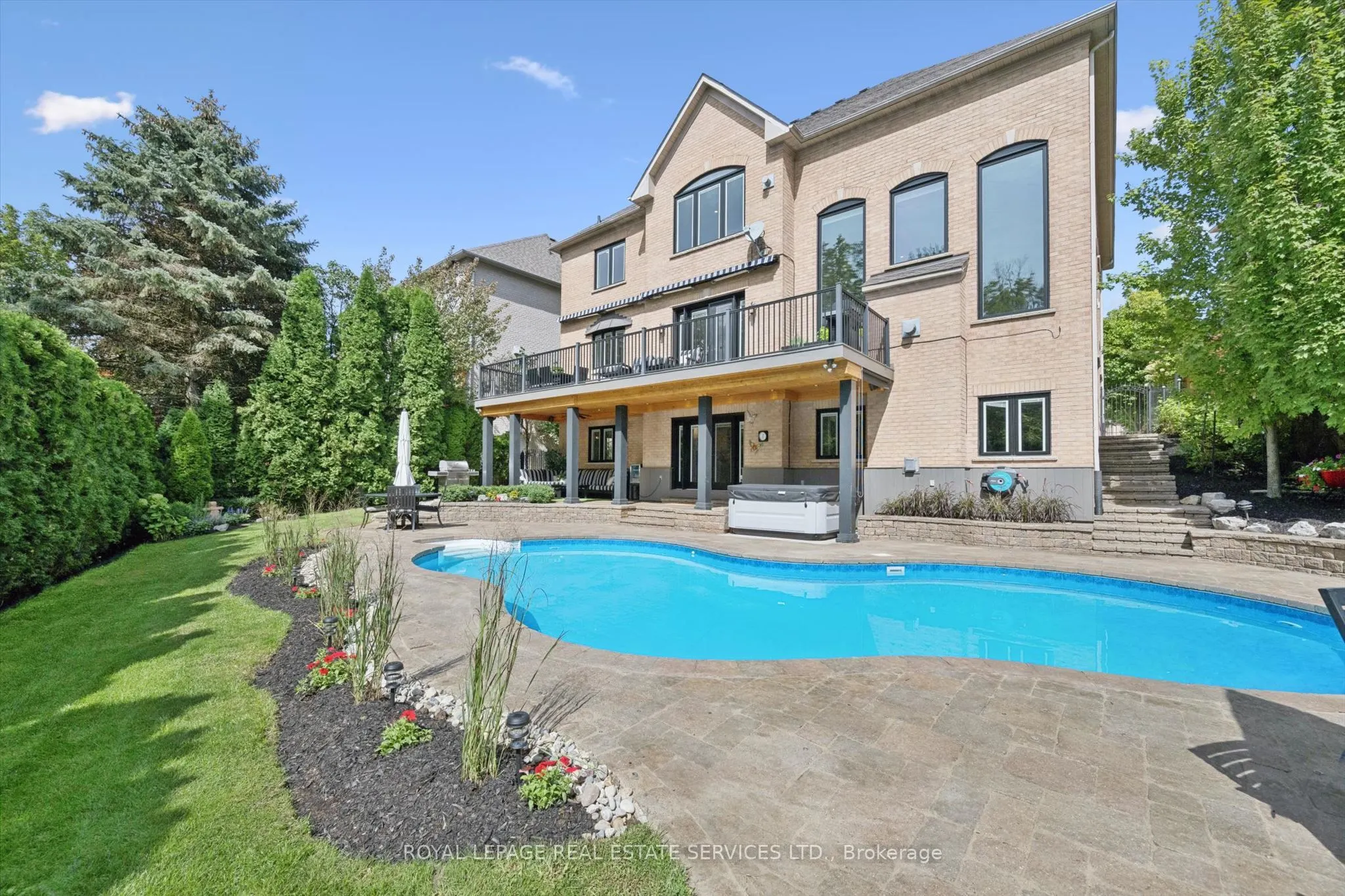1036 Valley Crest Circle