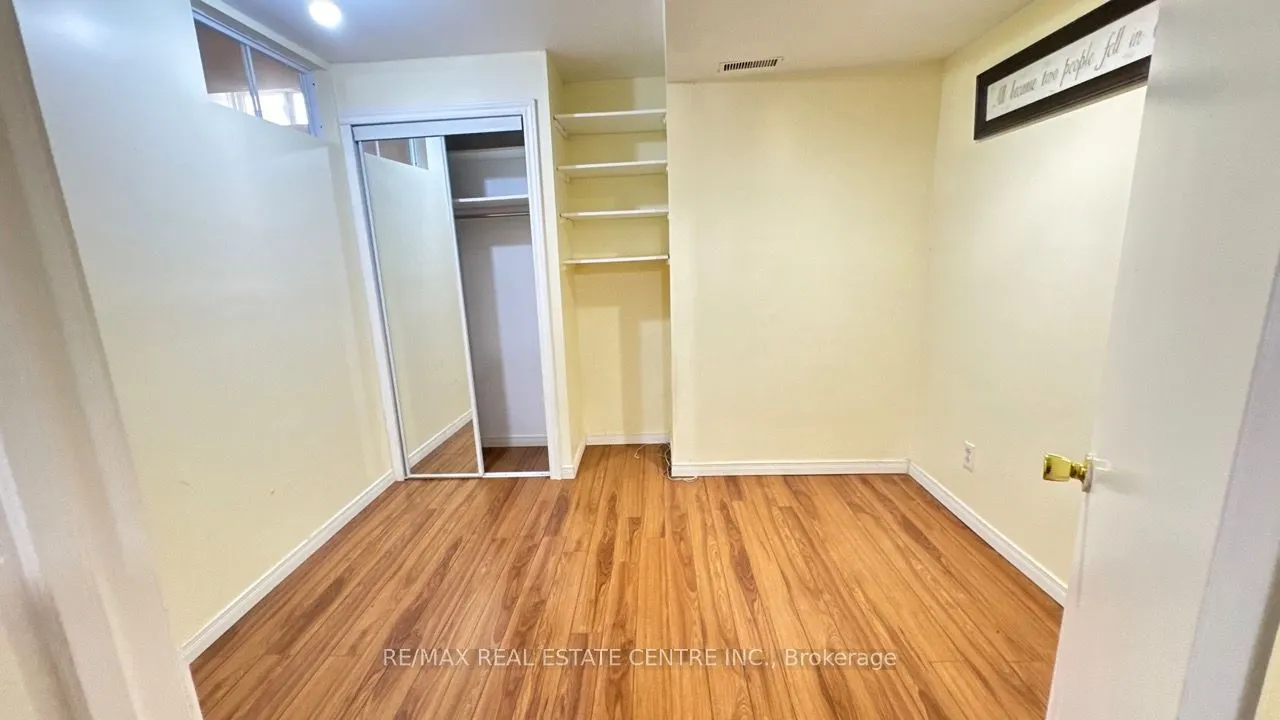 16 Nectarine Crescent