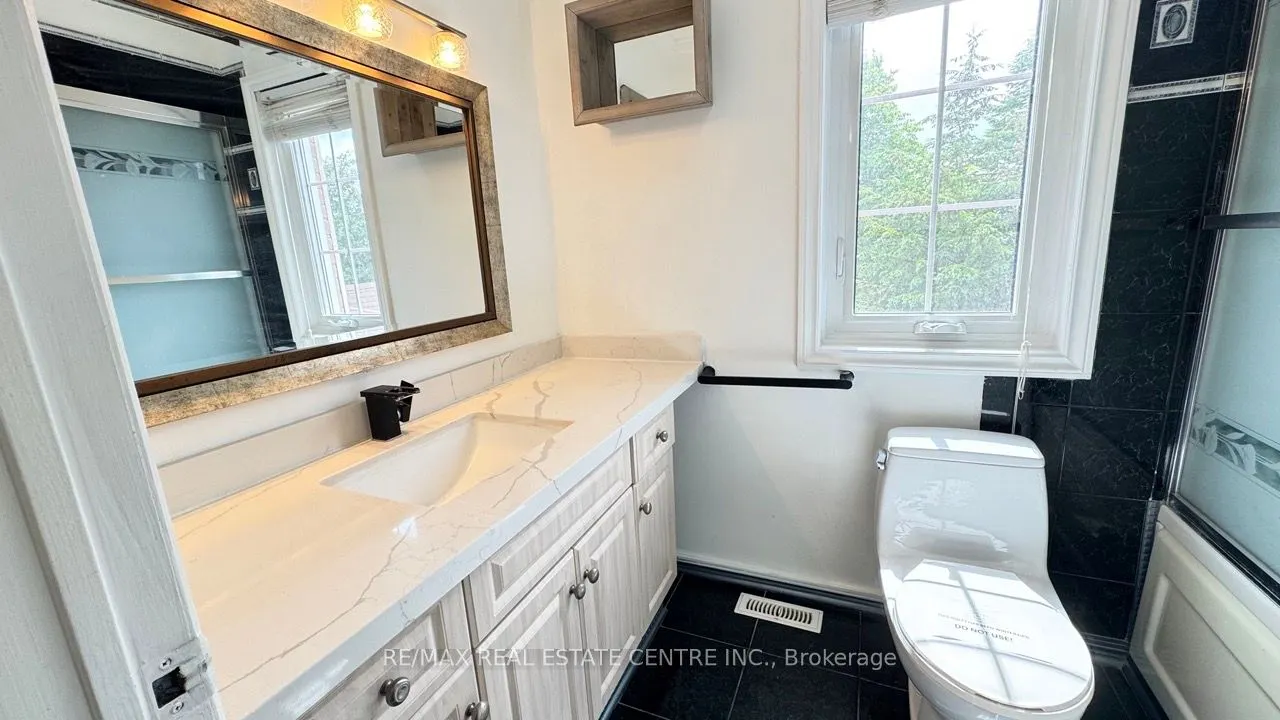 16 Nectarine Crescent