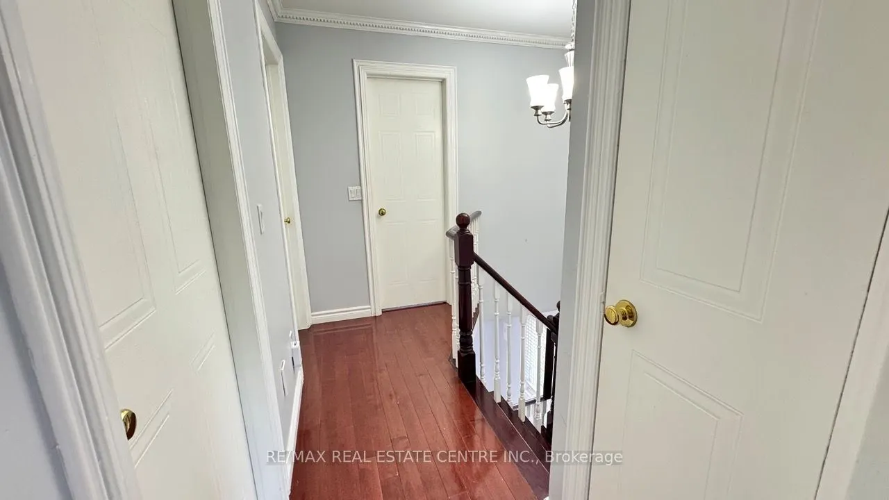 16 Nectarine Crescent