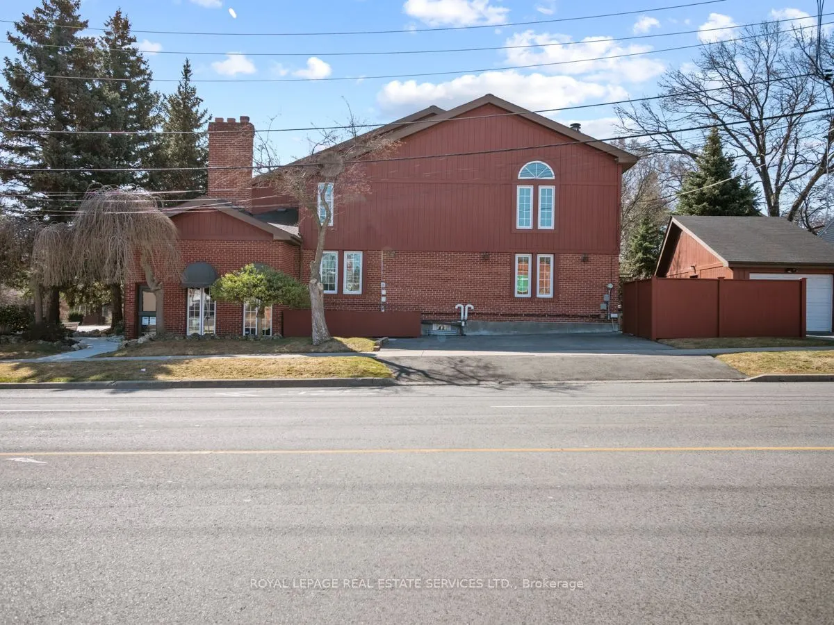 1494 Islington Avenue