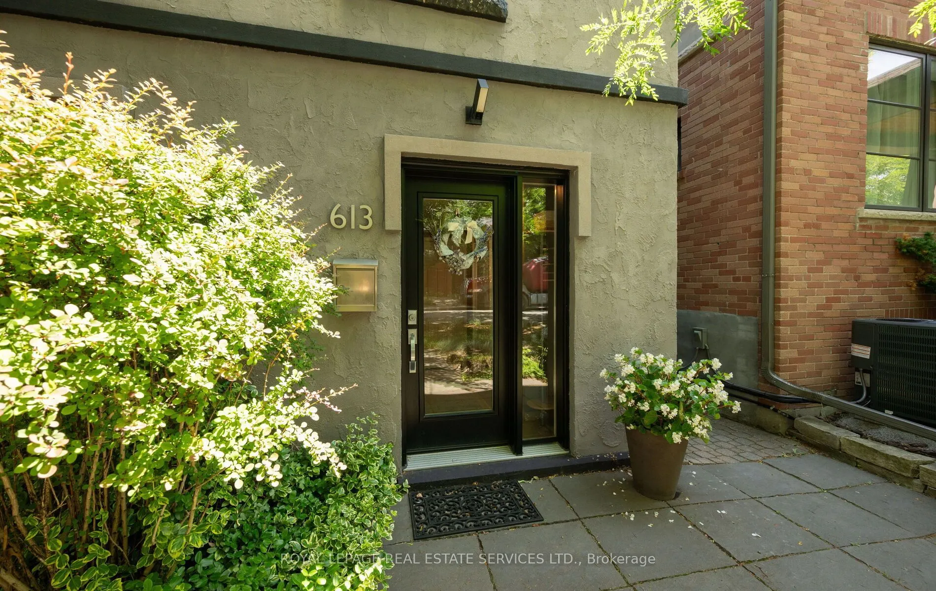 613 Beresford Avenue