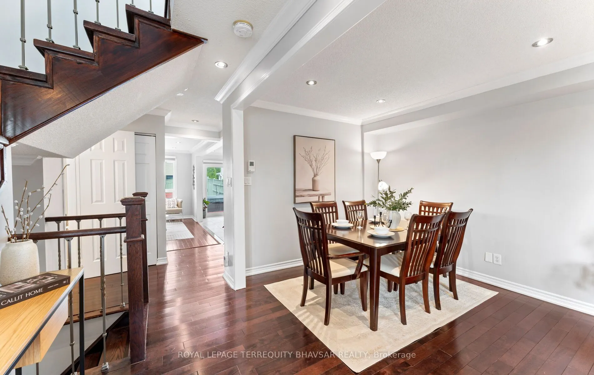 6559 Sapling Trail