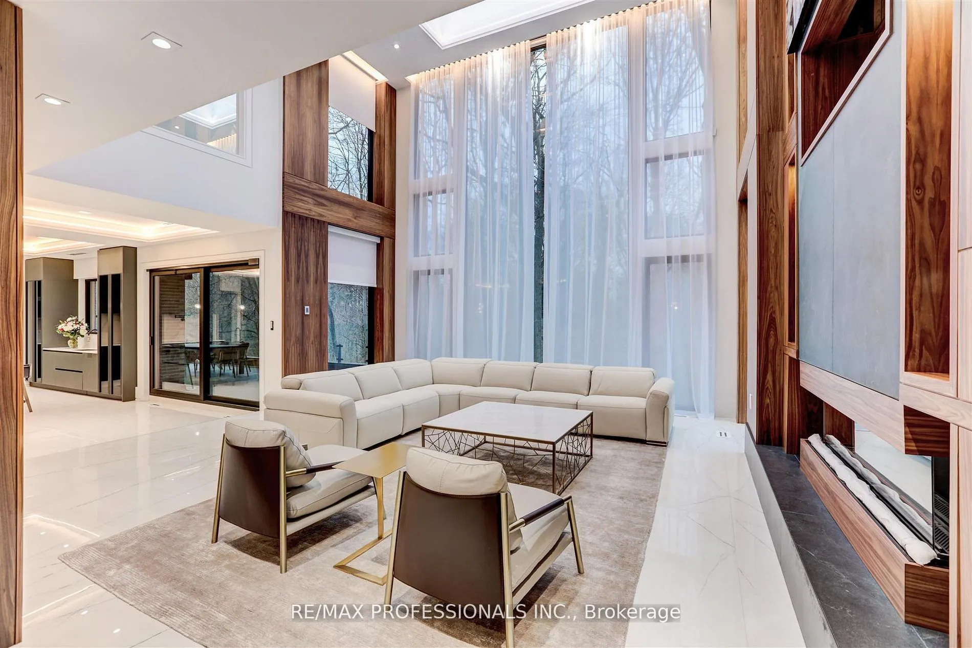 91 Valecrest Drive