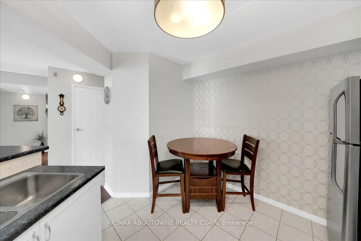 3499 Upper Middle Road #203