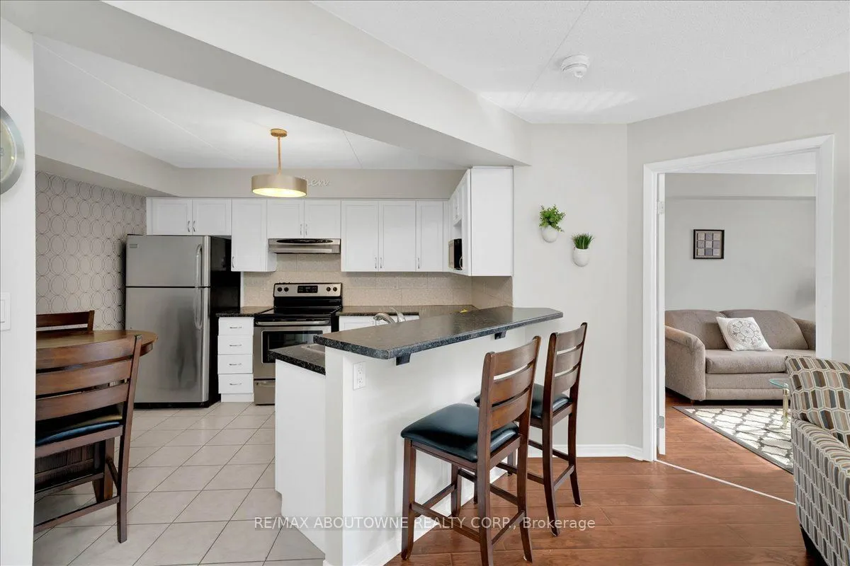 3499 Upper Middle Road #203