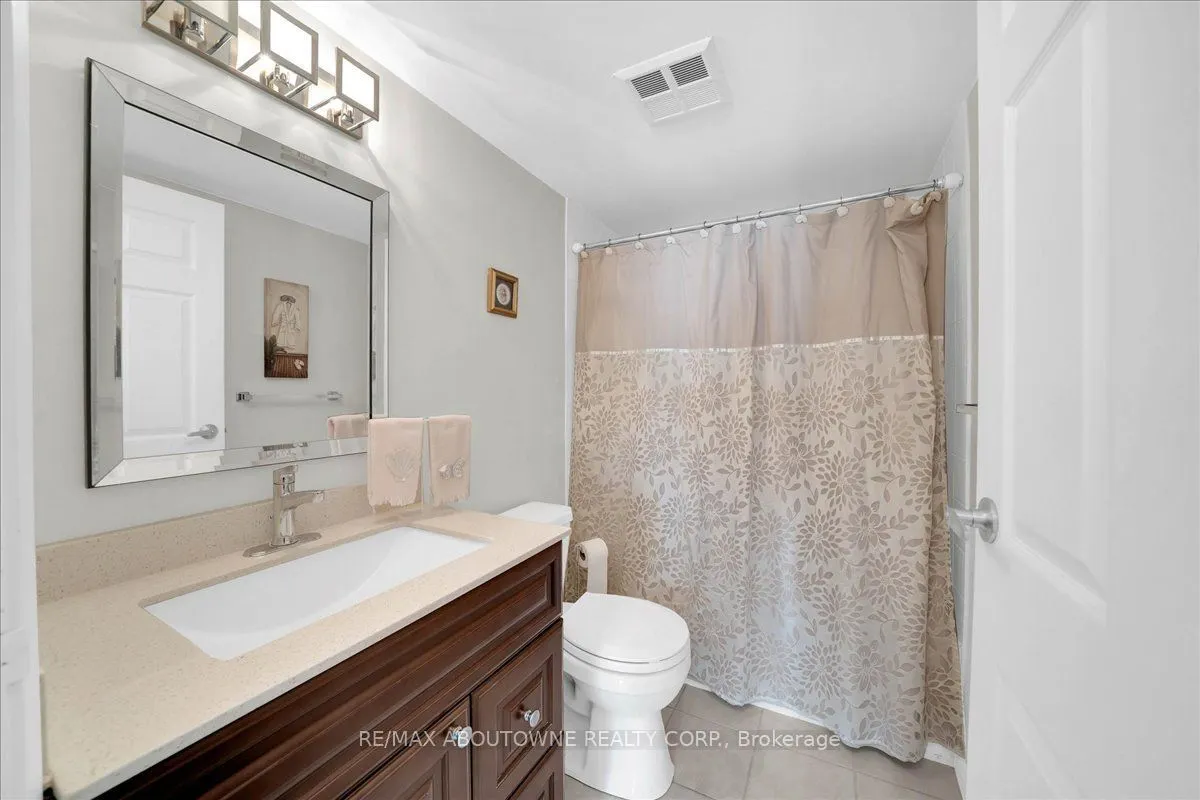 3499 Upper Middle Road #203