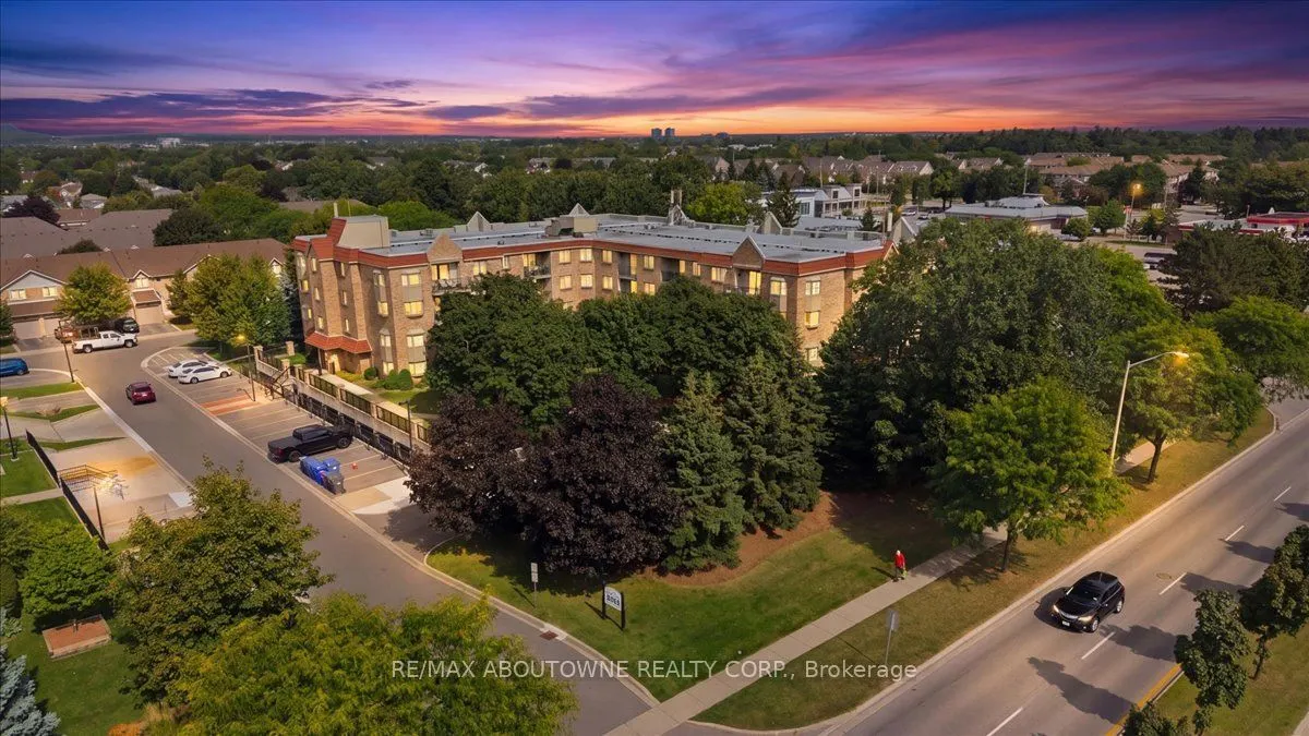 3499 Upper Middle Road #203