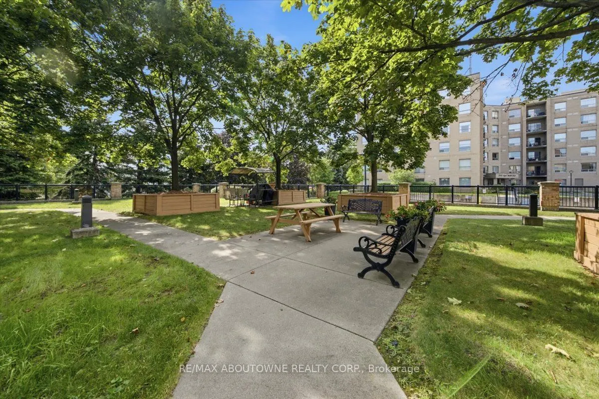 3499 Upper Middle Road #203