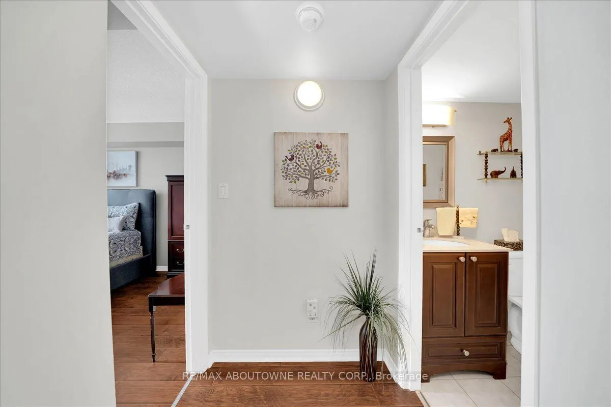 3499 Upper Middle Road #203
