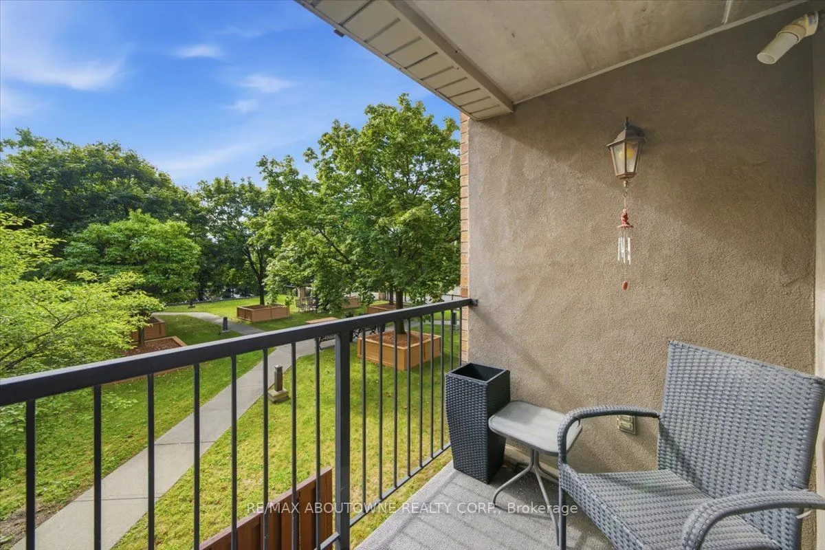 3499 Upper Middle Road #203
