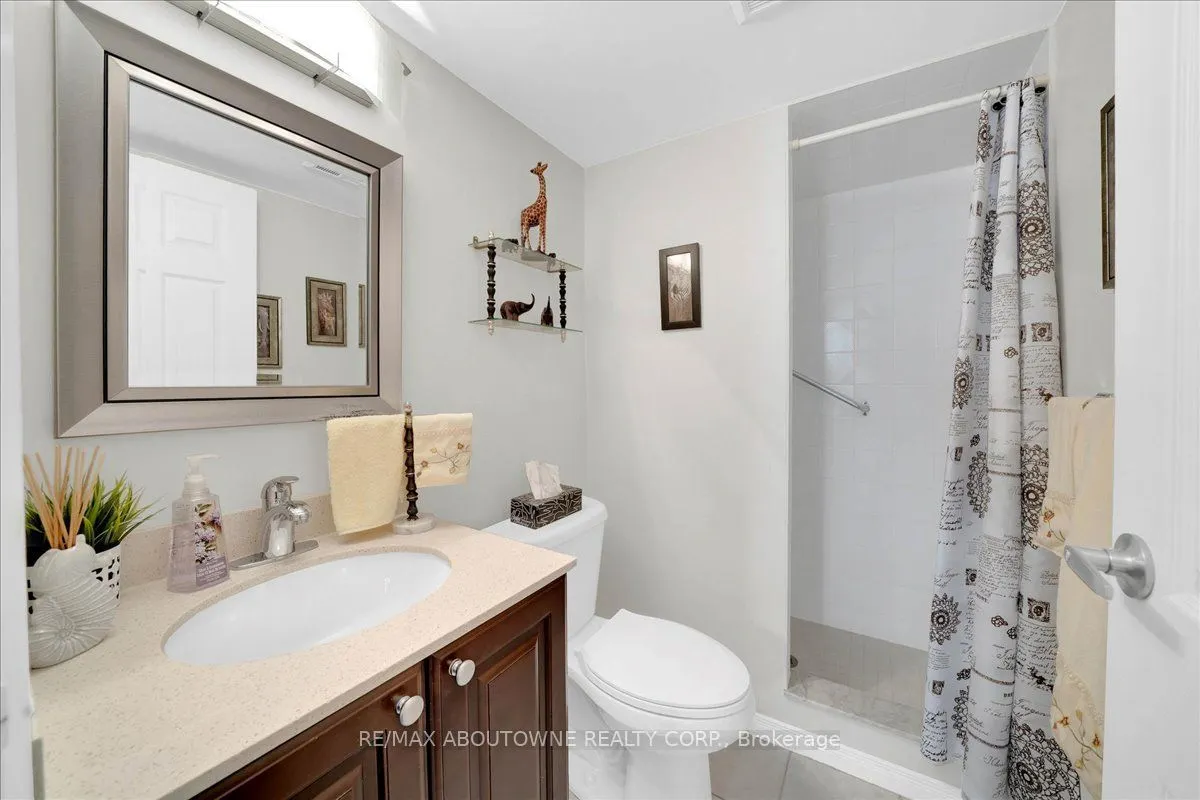 3499 Upper Middle Road #203