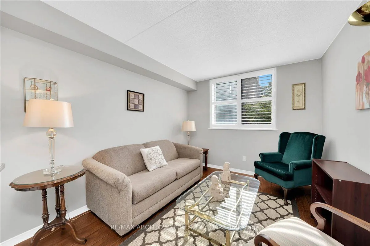 3499 Upper Middle Road #203