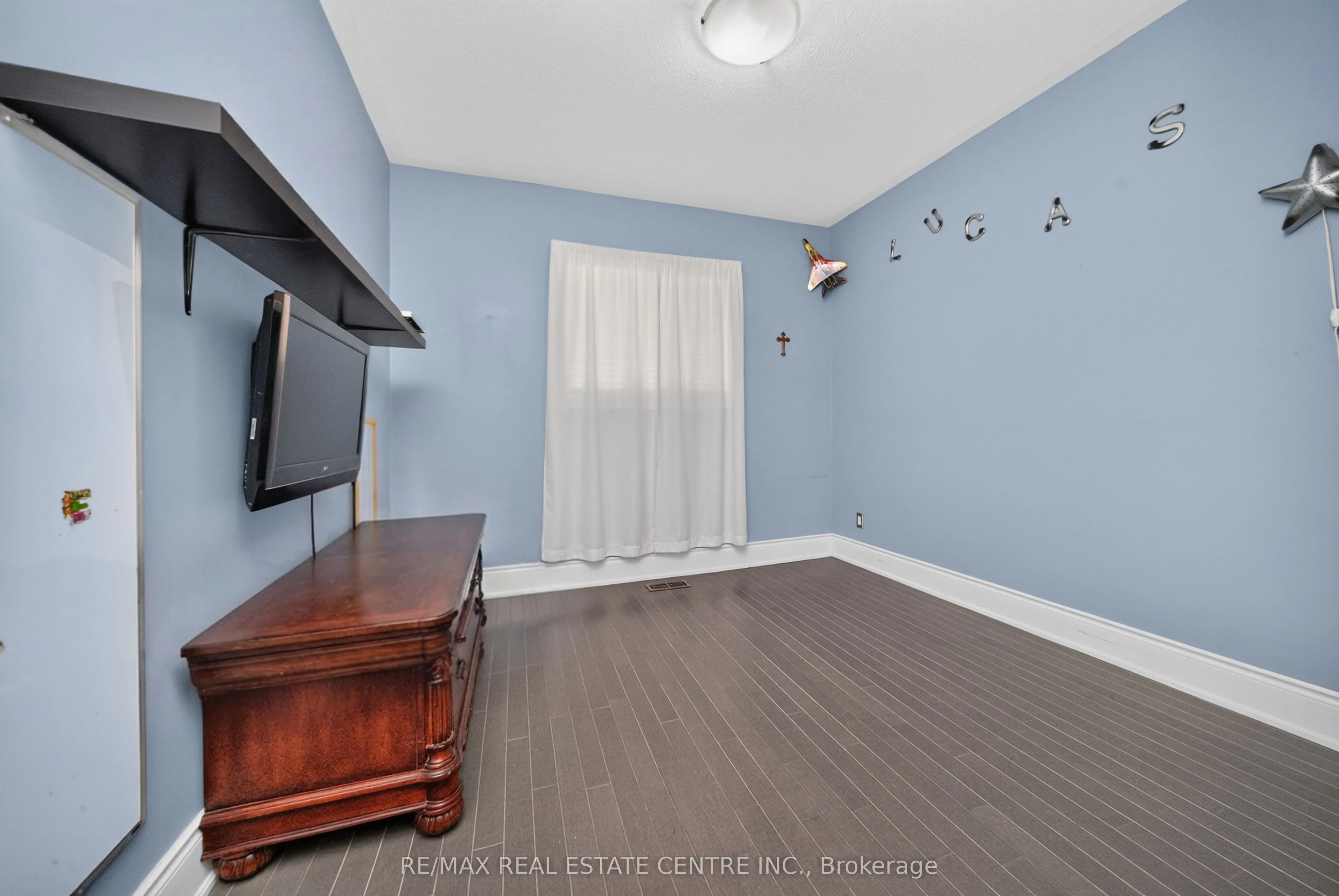 3 Twin Willow Crescent