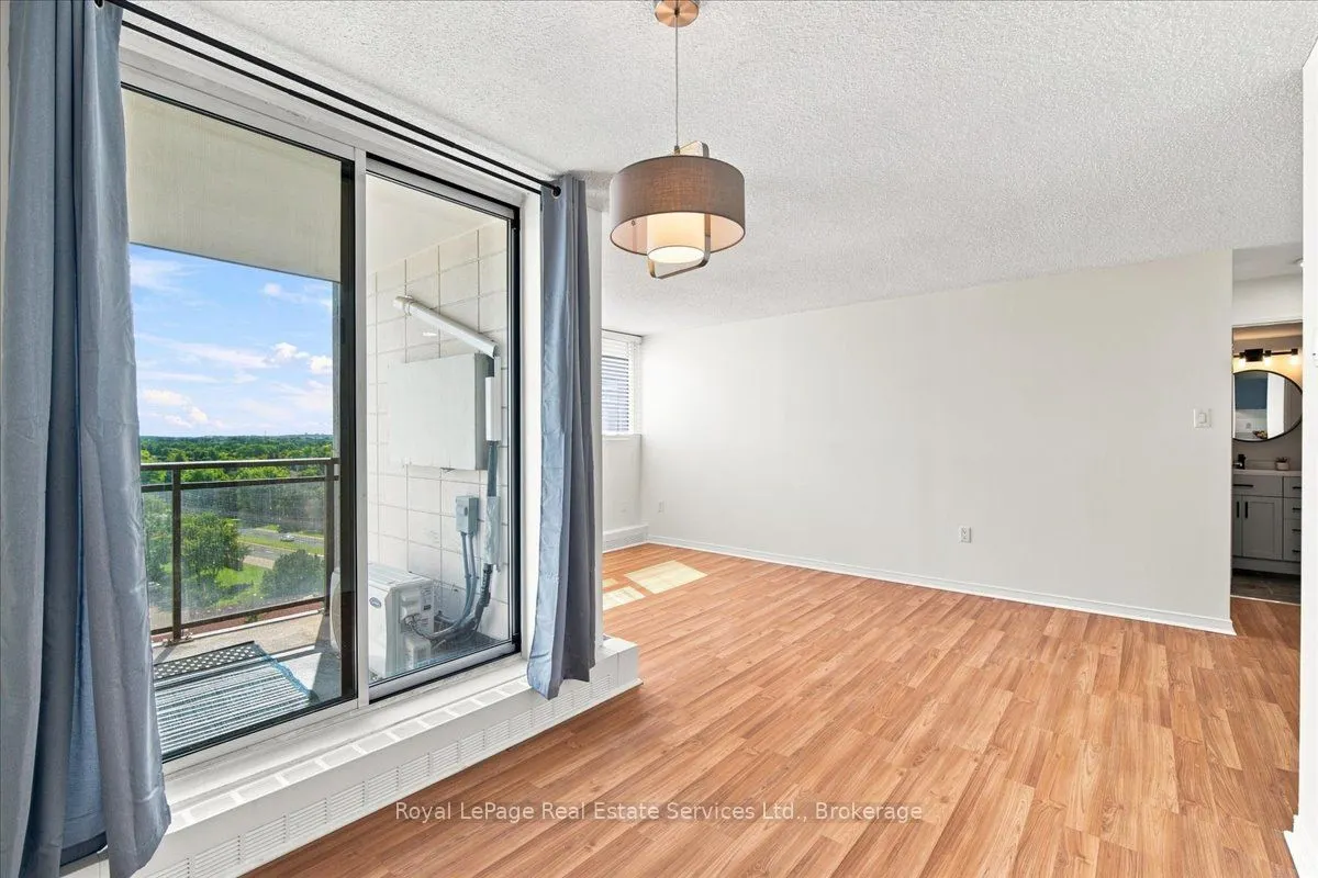 2900 Battleford Road #1112
